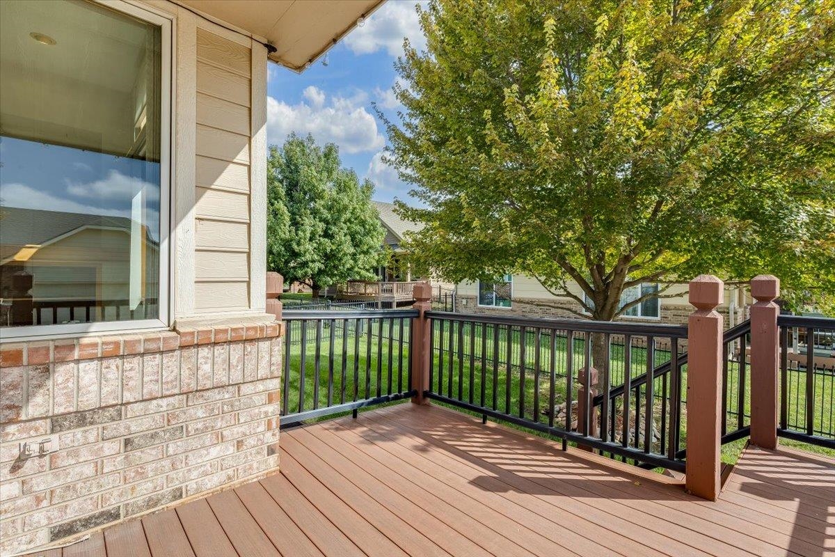 4528 N Barton Creek Ct Property Photo 31