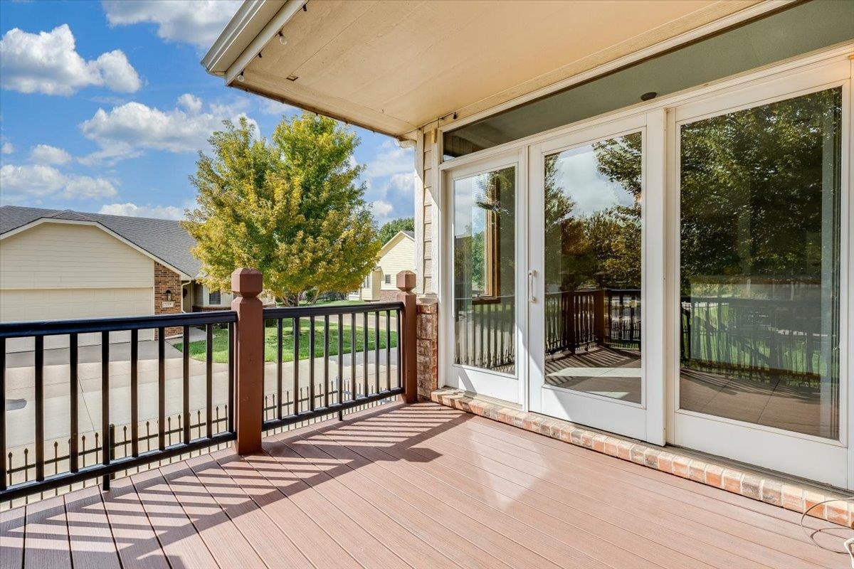 4528 N Barton Creek Ct Property Photo 32
