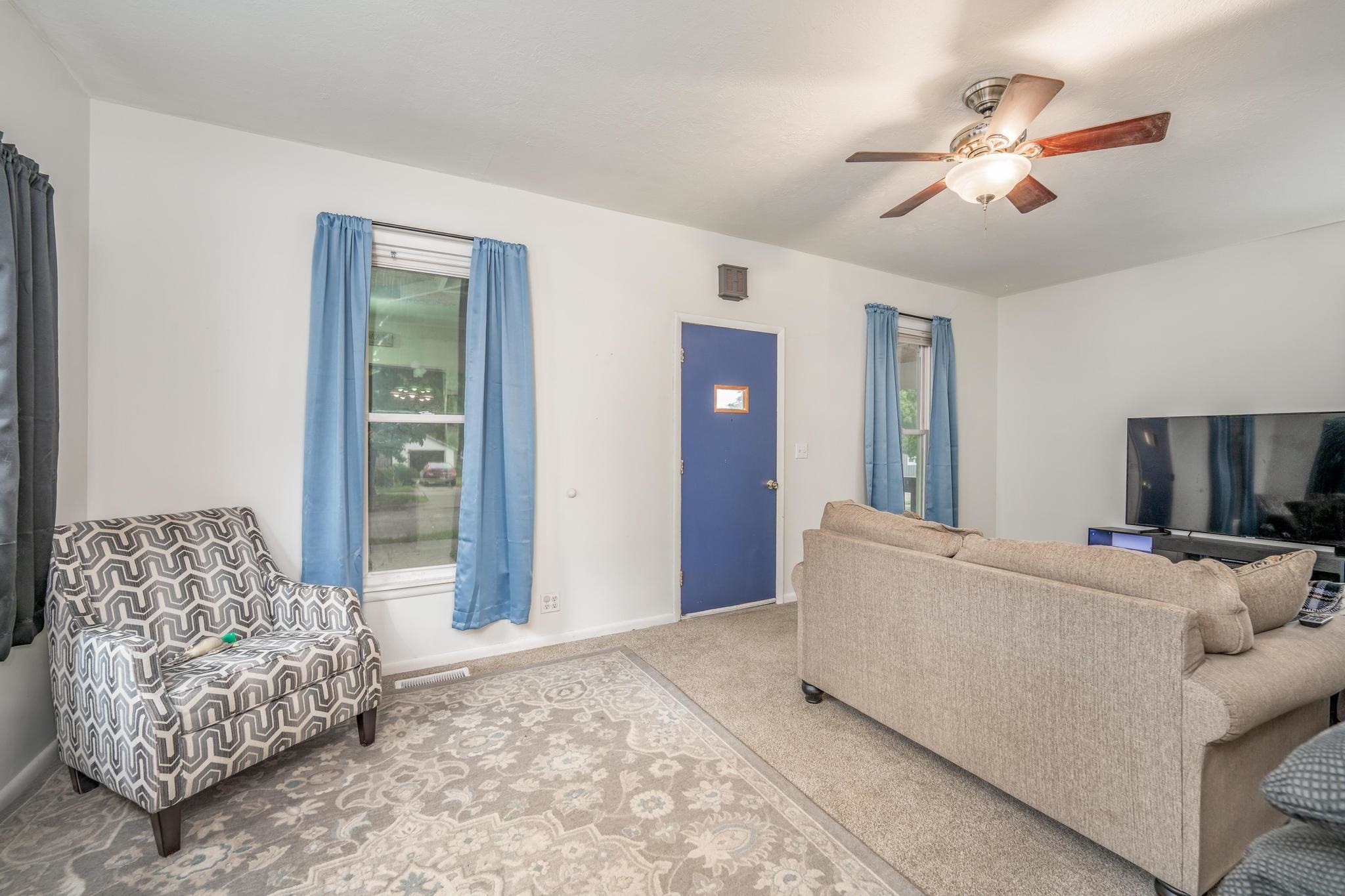 1209 N C St Property Photo 7