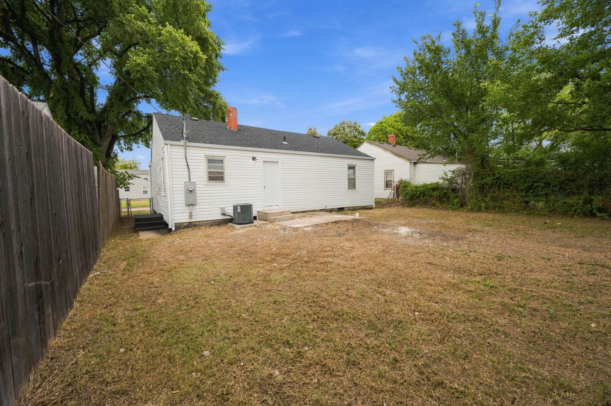 5125 E Elm St Property Photo 22
