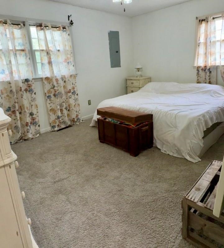 1350 N Taylor Property Photo 16