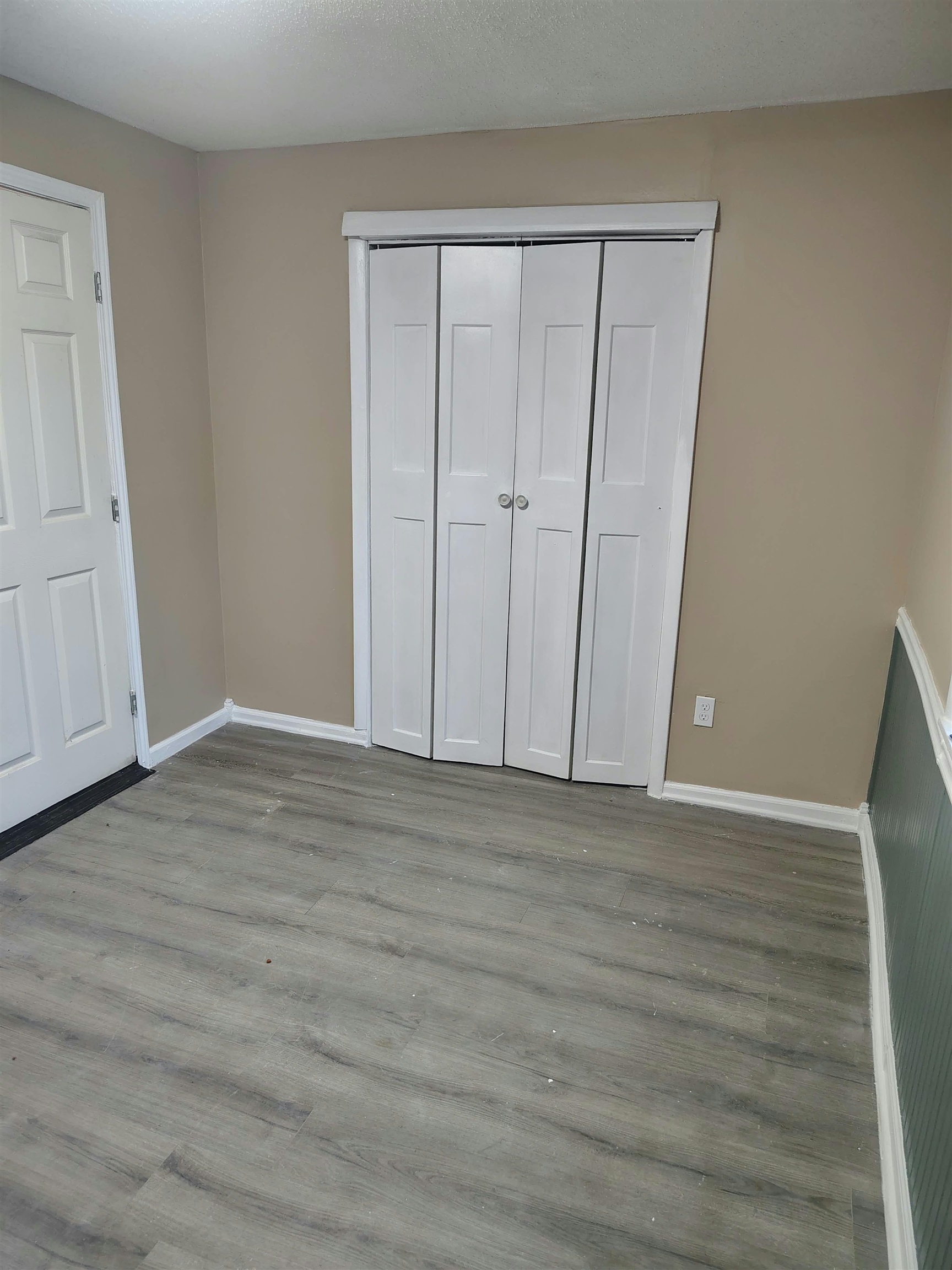 504 N Florence St Property Photo 28