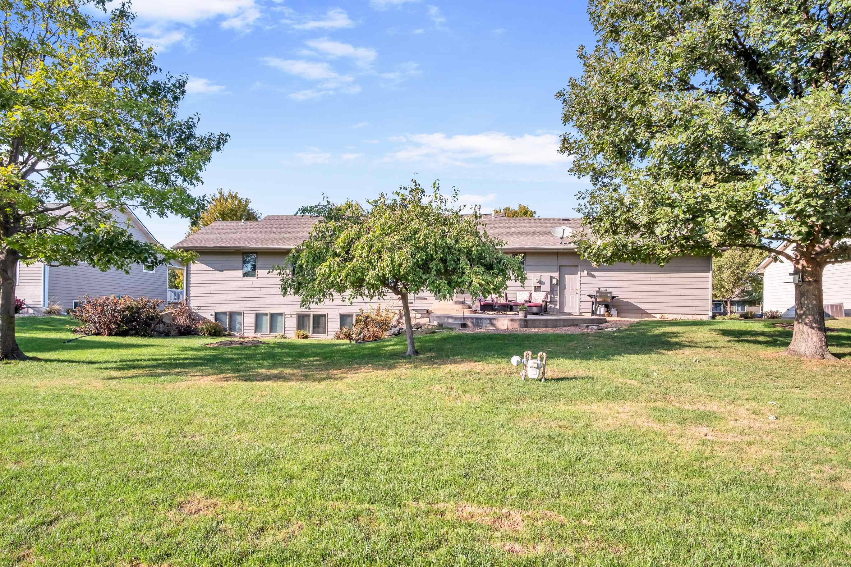 505 Wedgewood Ct Property Photo 32