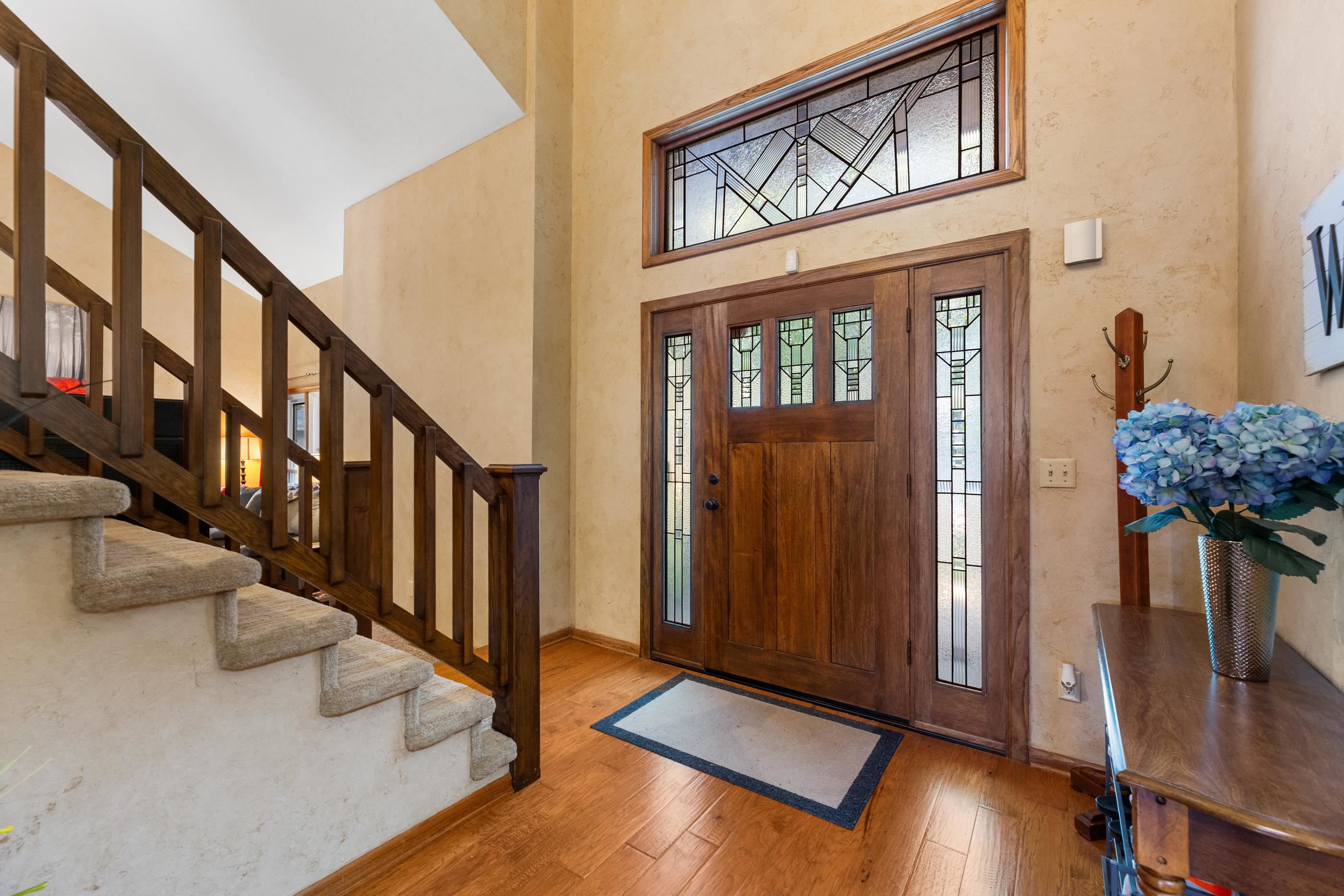 1513 N Valleyview Property Photo 8