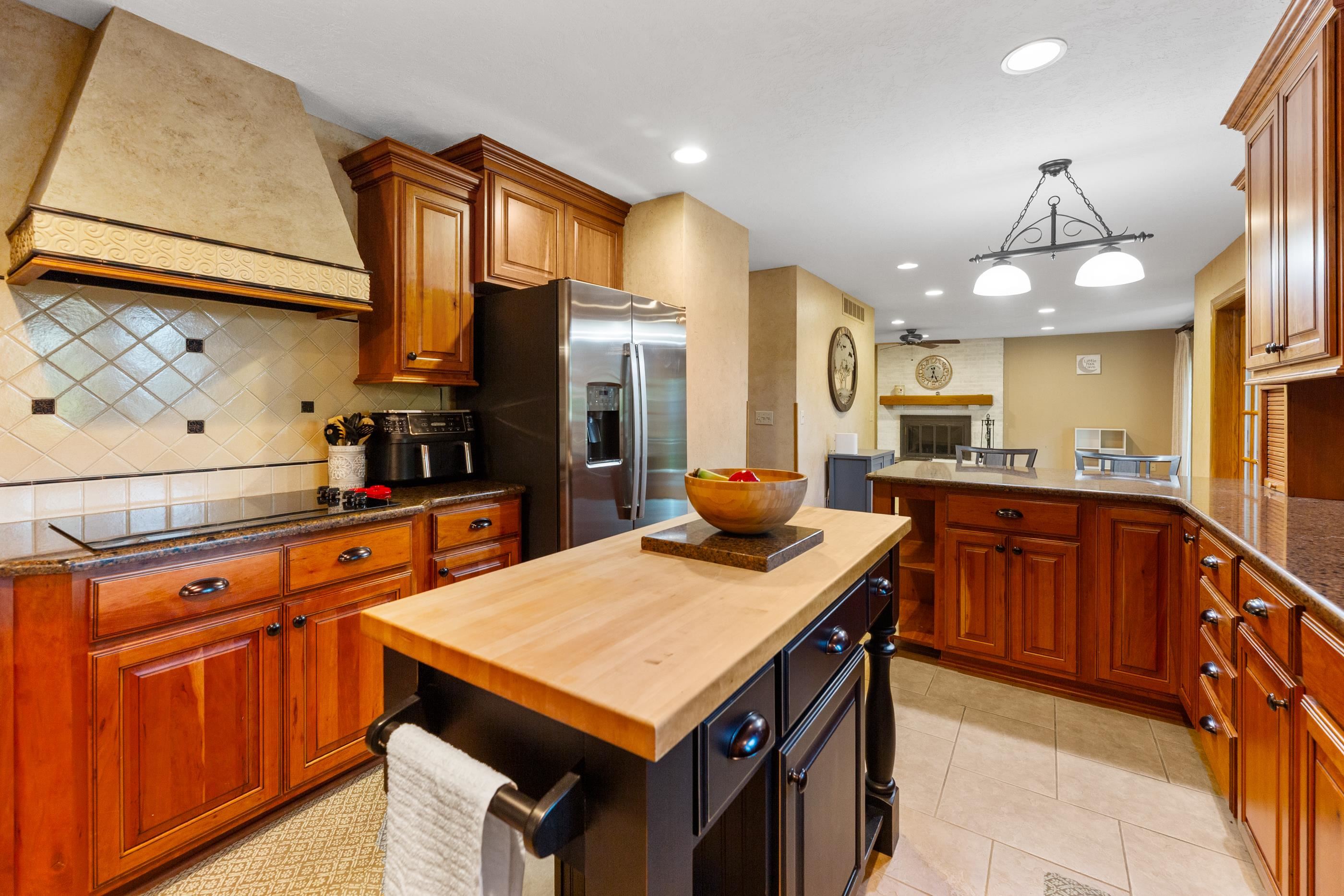 1513 N Valleyview Property Photo 11