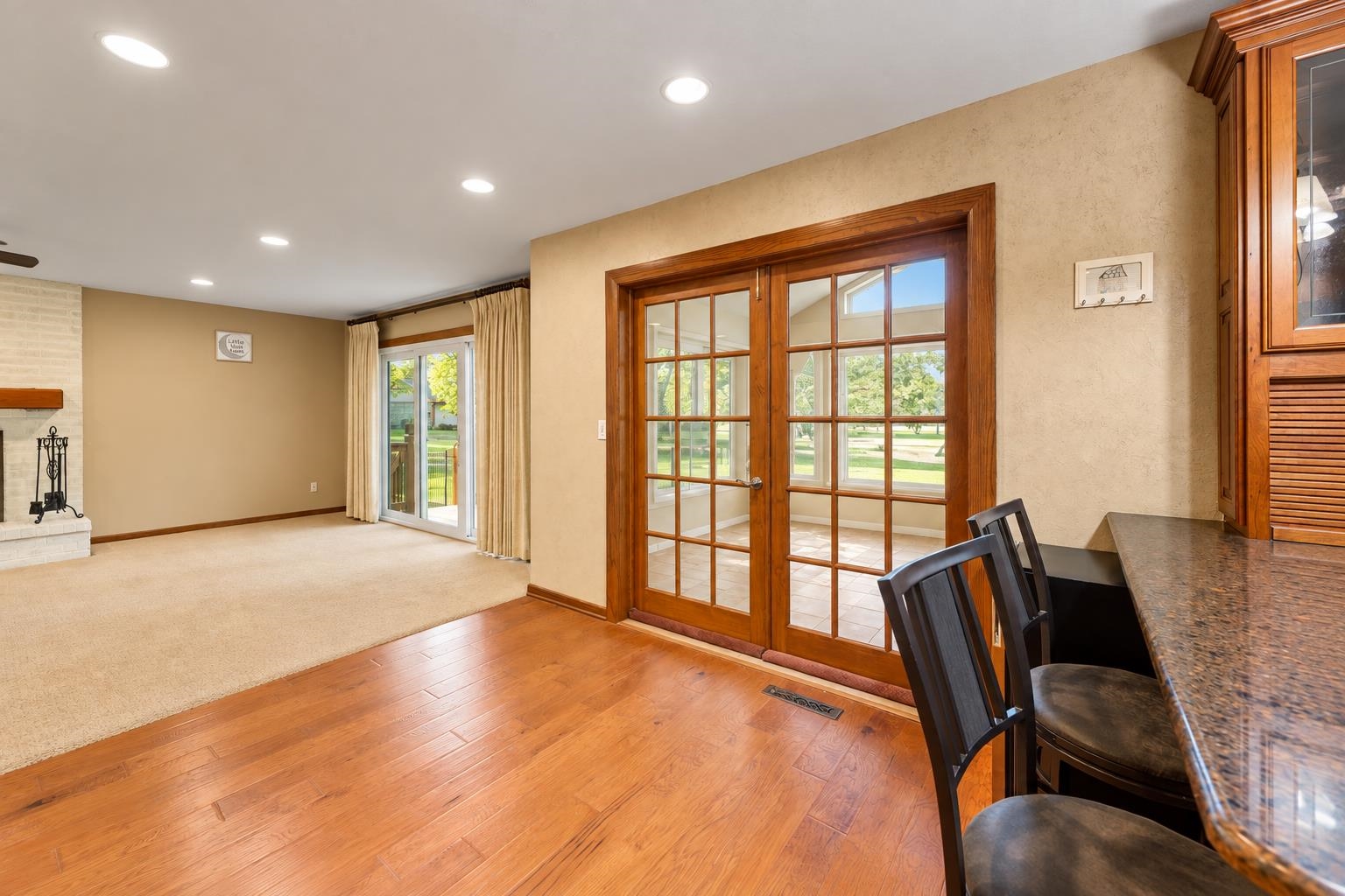 1513 N Valleyview Property Photo 14