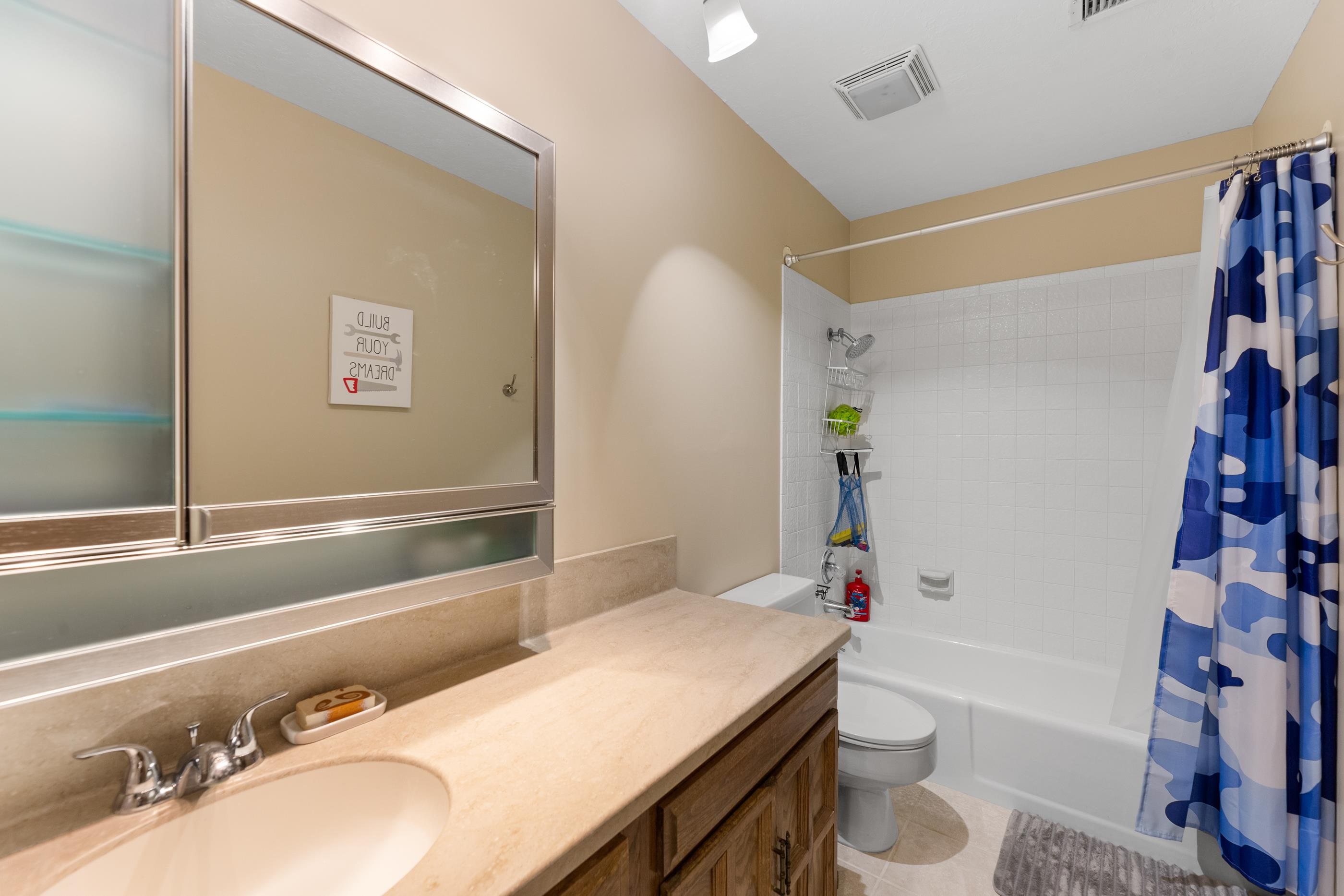 1513 N Valleyview Property Photo 31