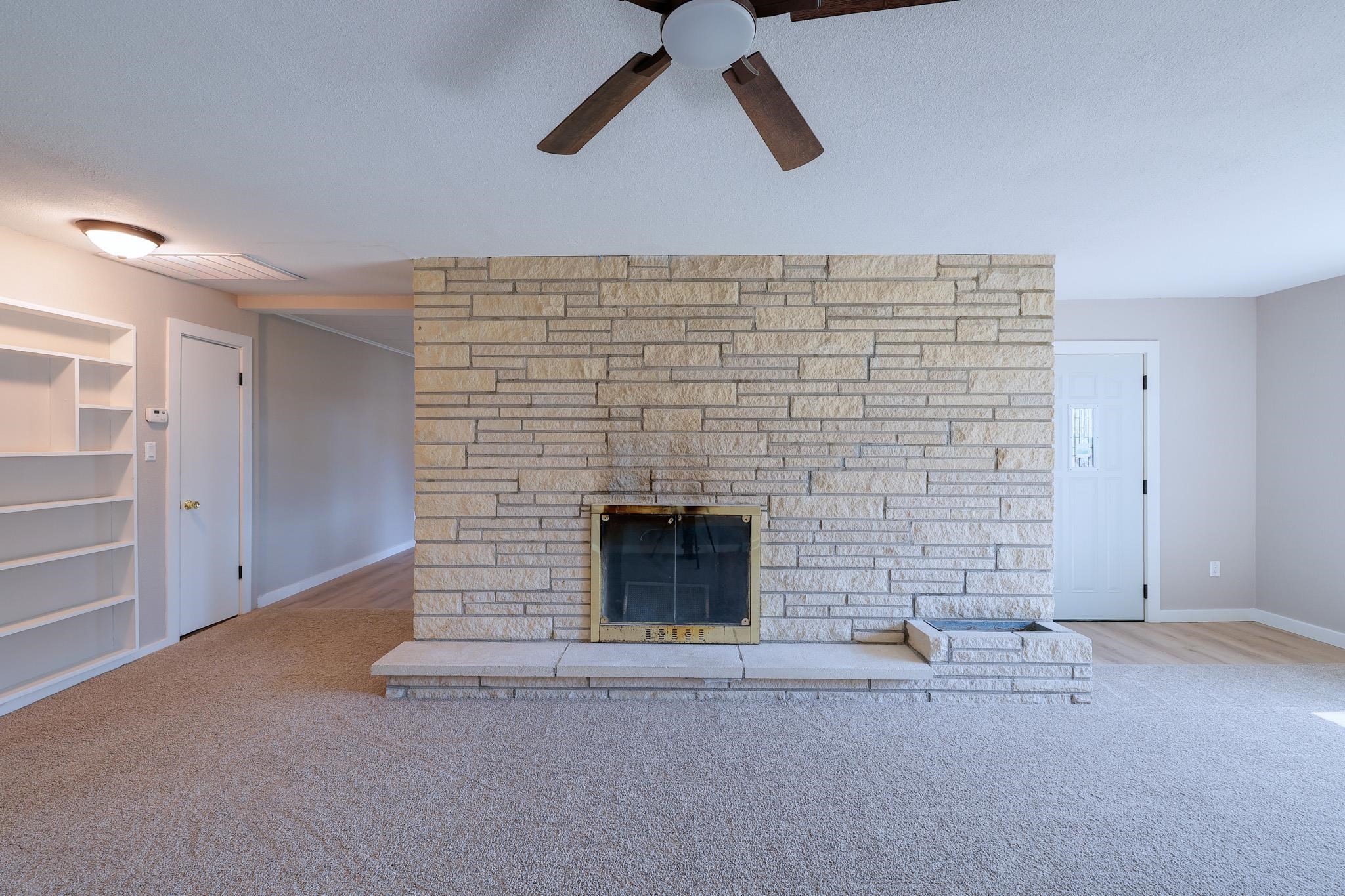 7296 244th Property Photo 9