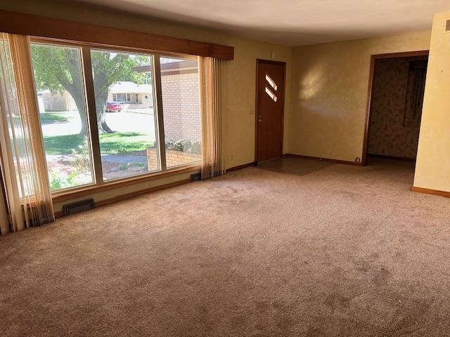 1739 N Edwards Property Photo 5
