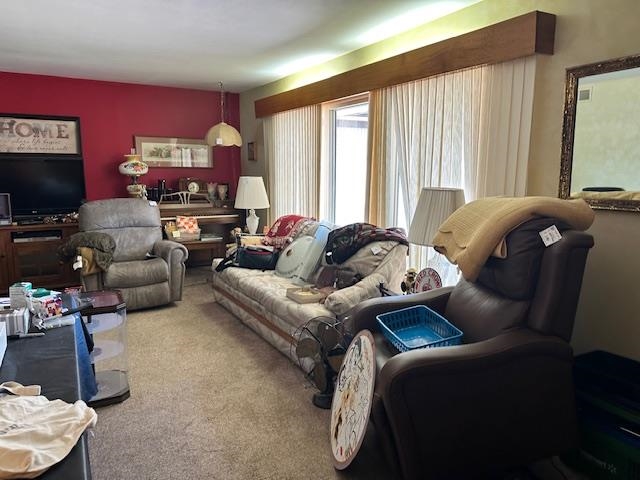 1739 N Edwards Property Photo 6
