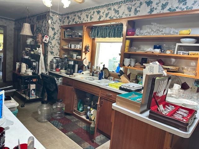 1739 N Edwards Property Photo 7