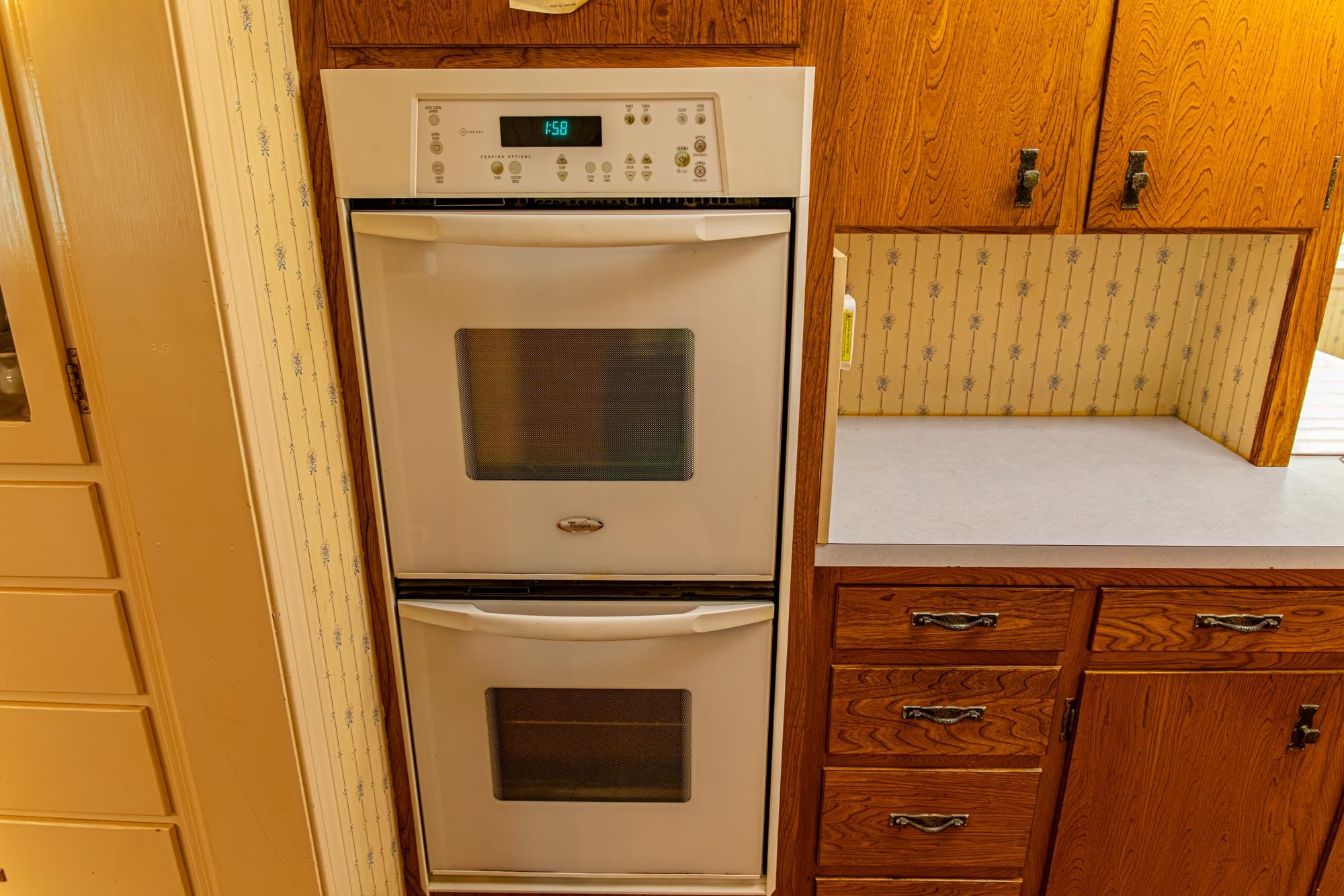 200 N Lakeside Property Photo 18