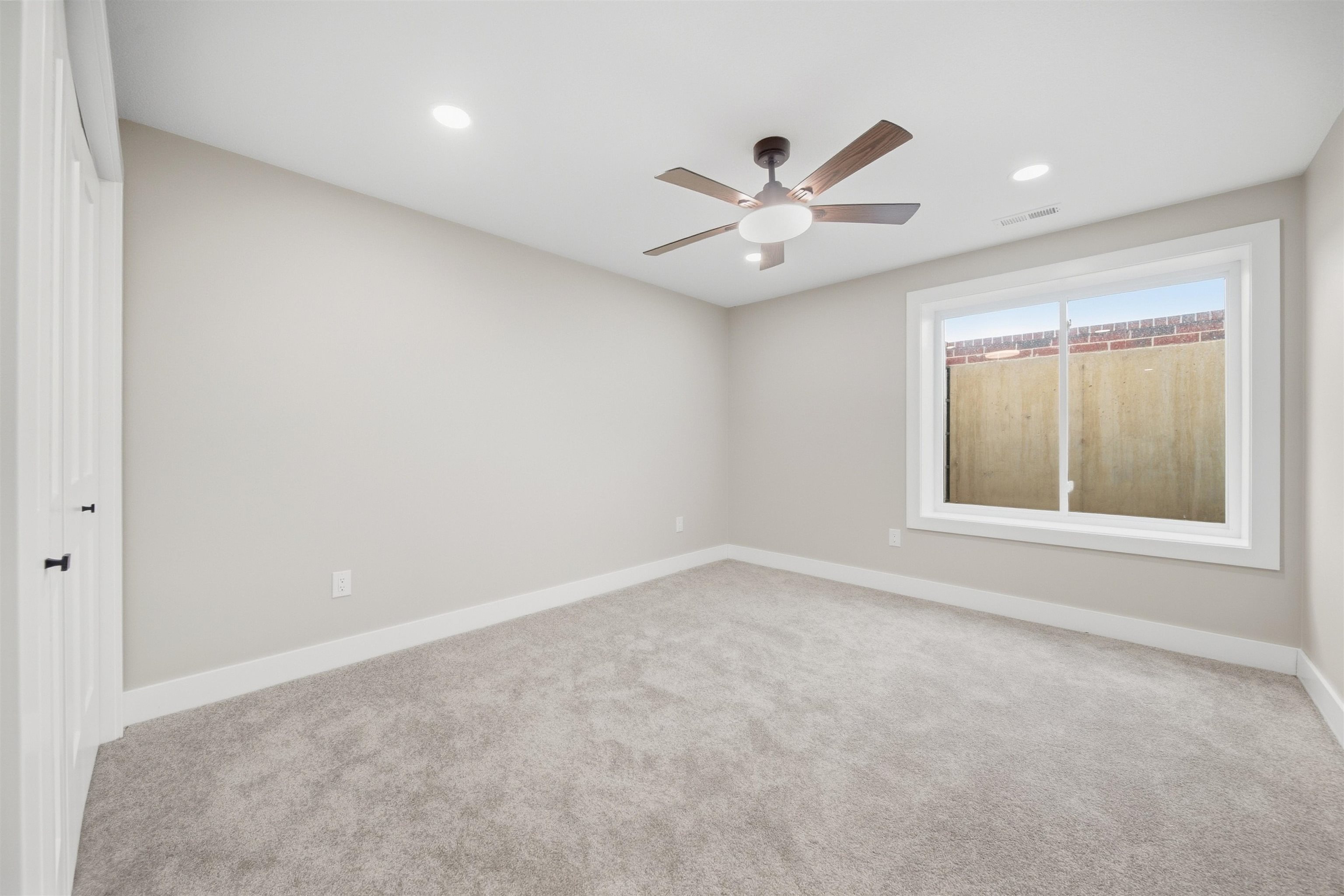 3502 S Bluelake Ct. Property Photo 27