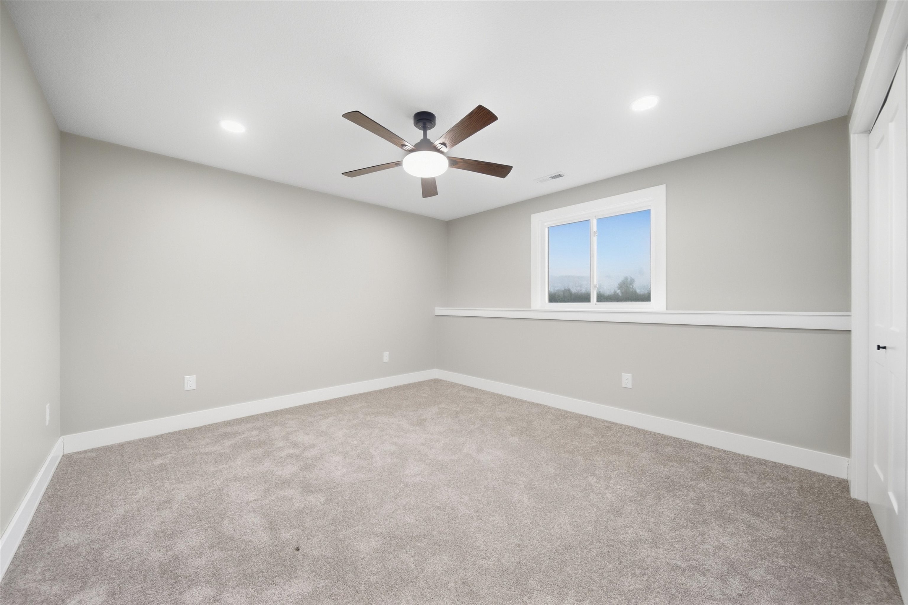 3502 S Bluelake Ct. Property Photo 28
