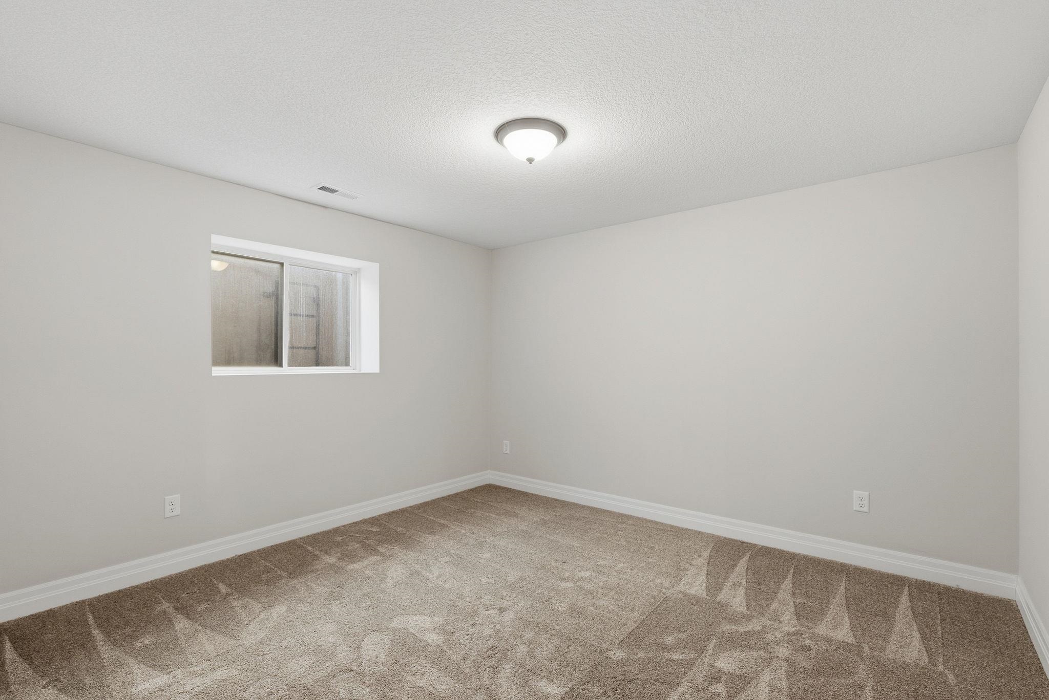 1269 S Crabtree Property Photo 12
