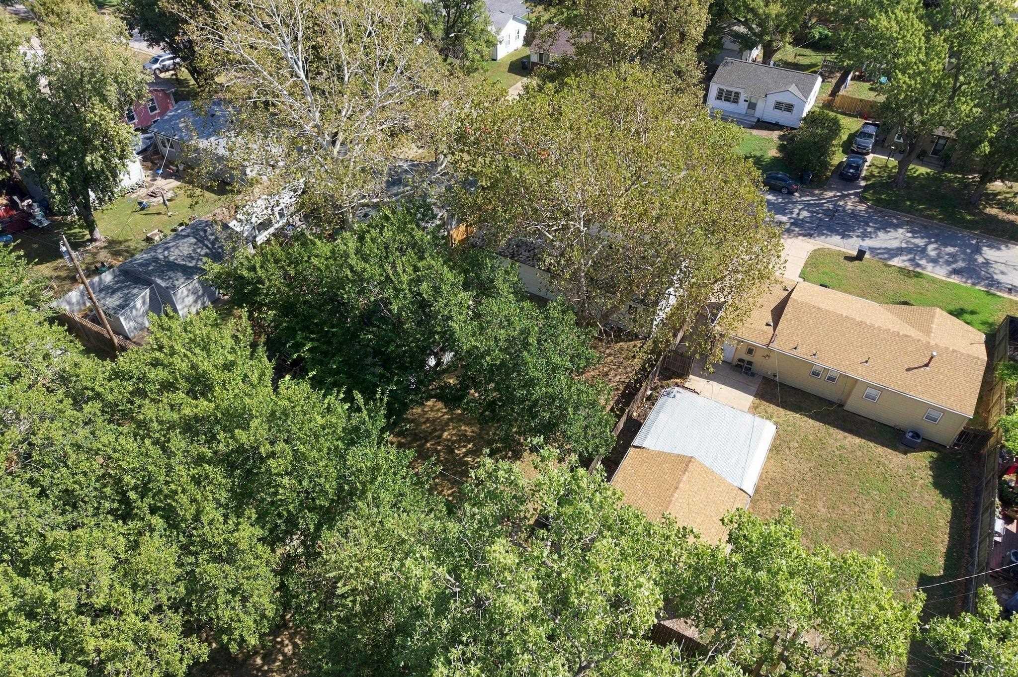 1715 N Joann St Property Photo 20