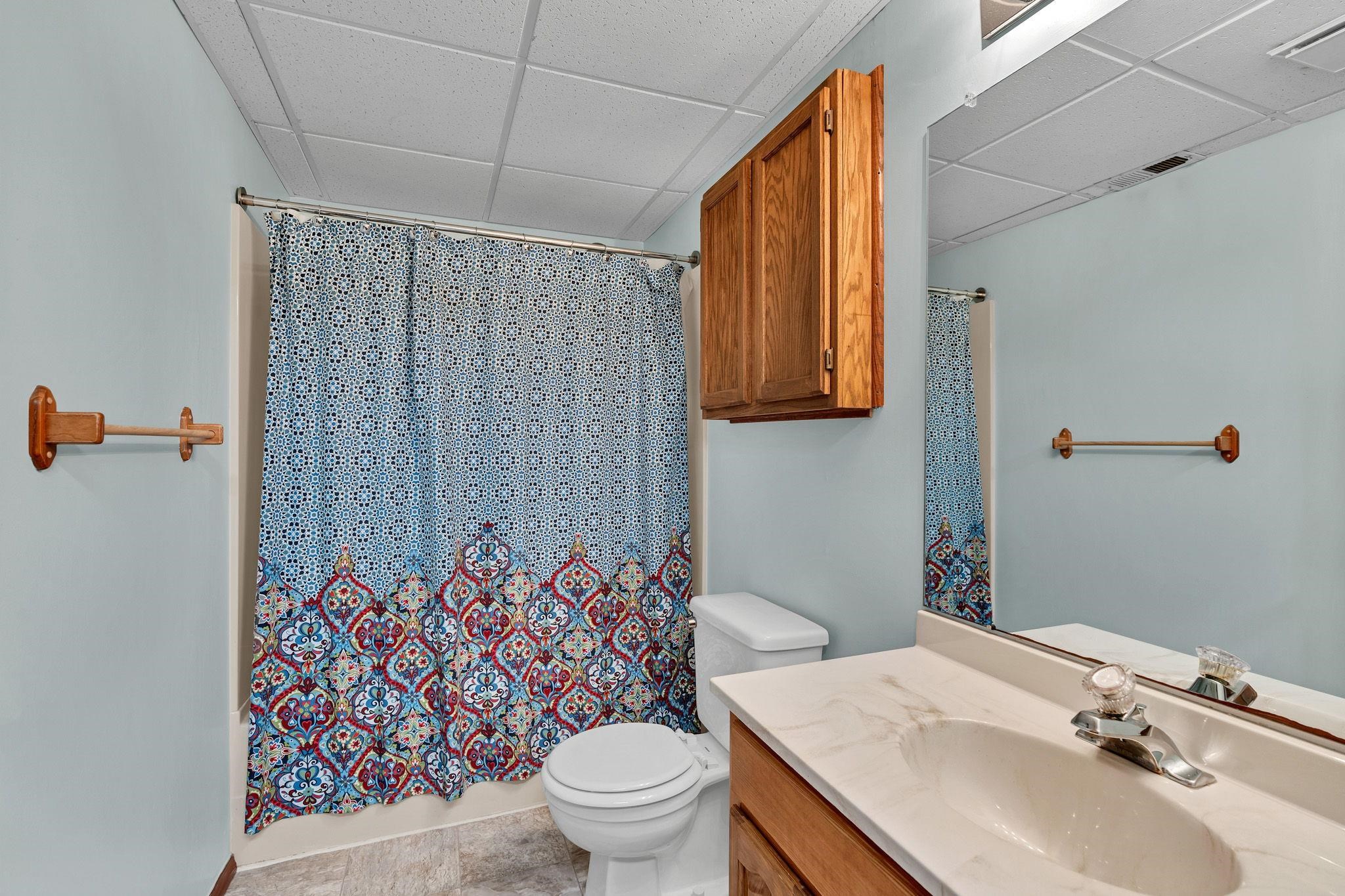 2048 N Murray St Property Photo 21