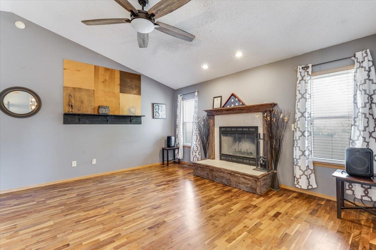 2718 N Parkridge Ct Property Photo 6