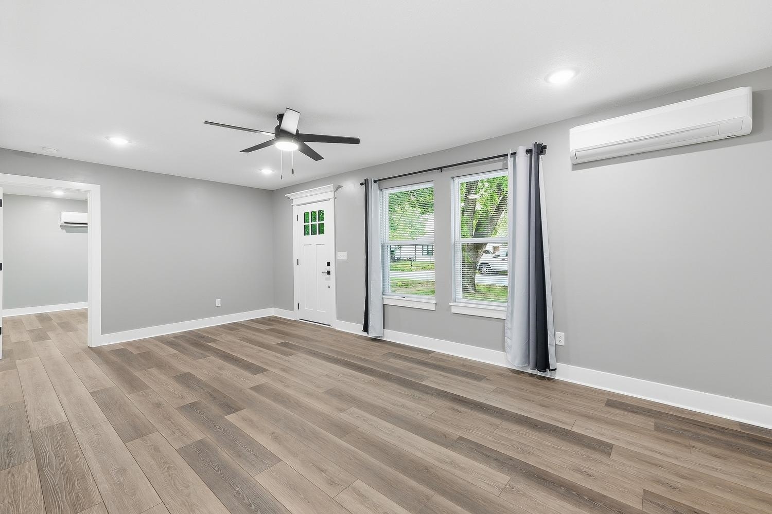4546 S Handley Property Photo 6