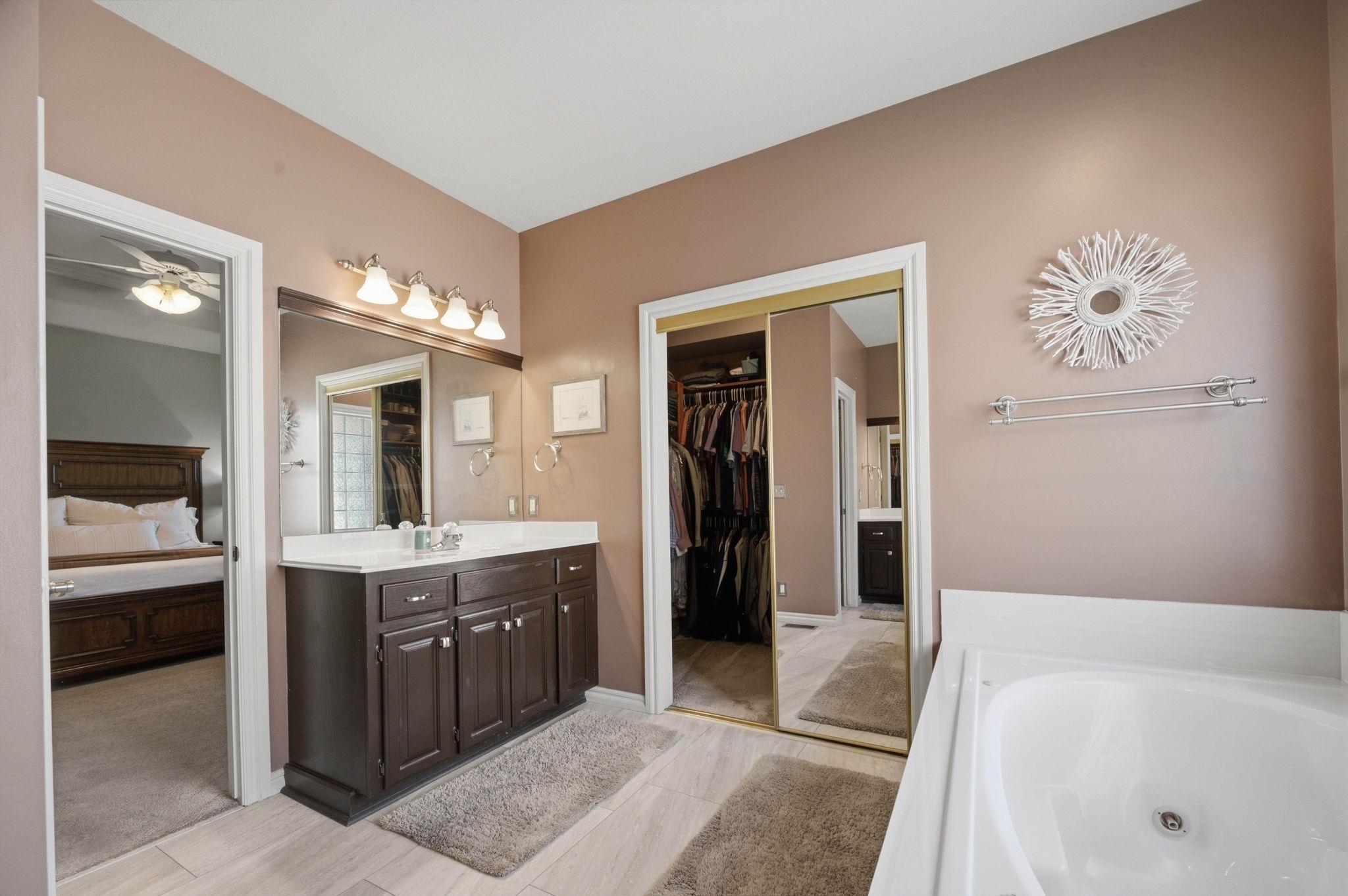 521 S Creekside Property Photo 18