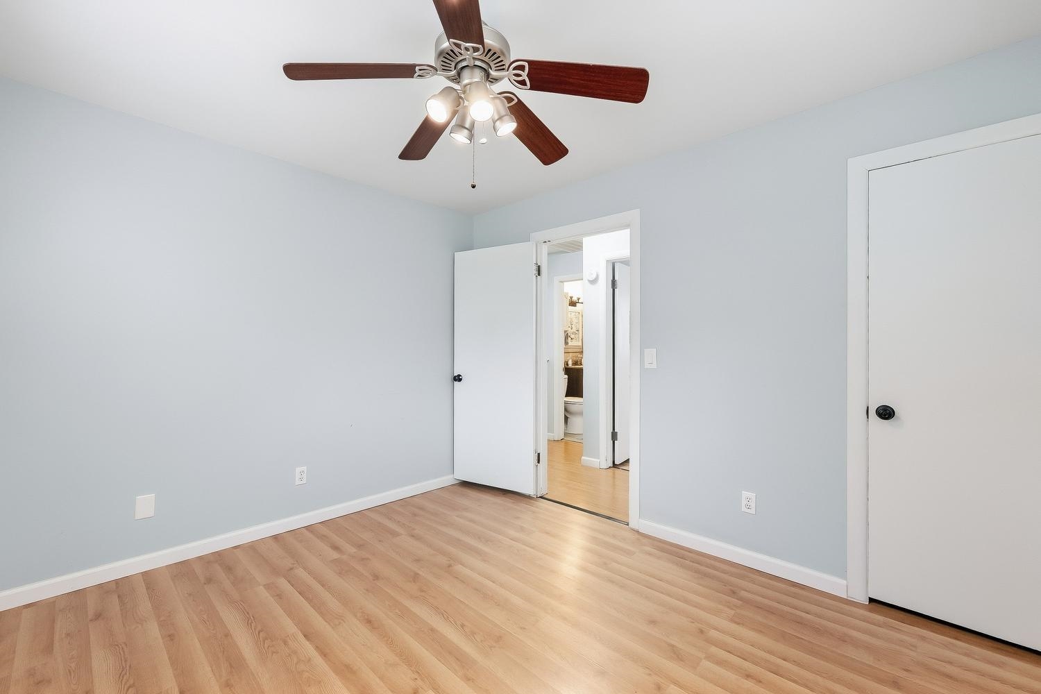740 N Boyd Ave Property Photo 12