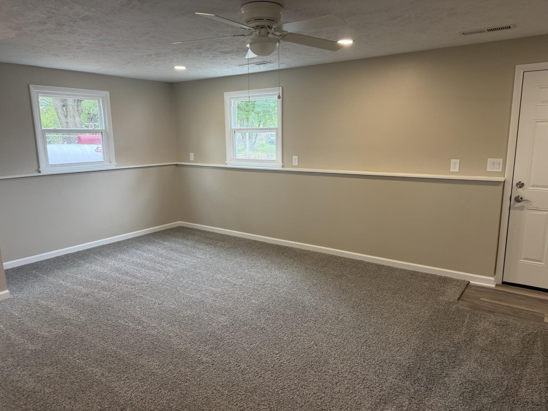 349 Robson Property Photo 16