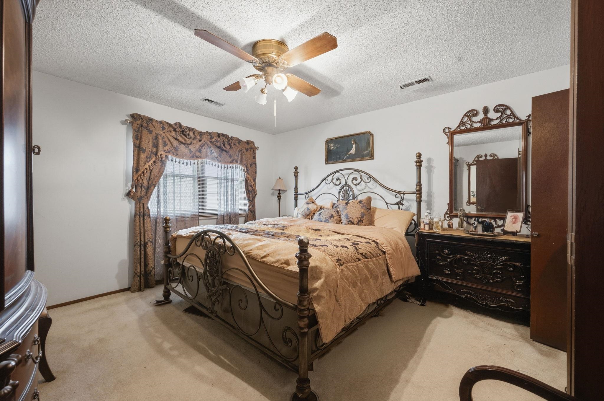8229 E Bluestem Property Photo 16