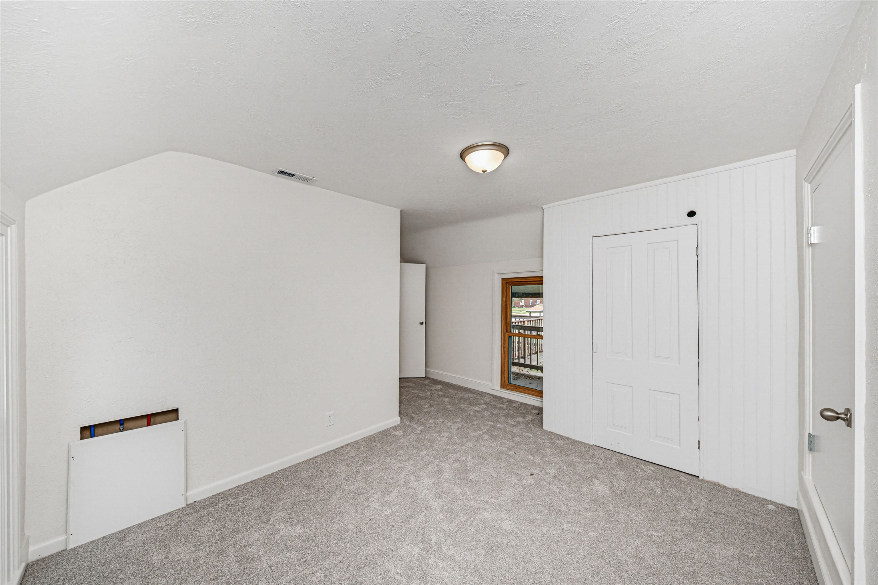 215 W Main Property Photo 16