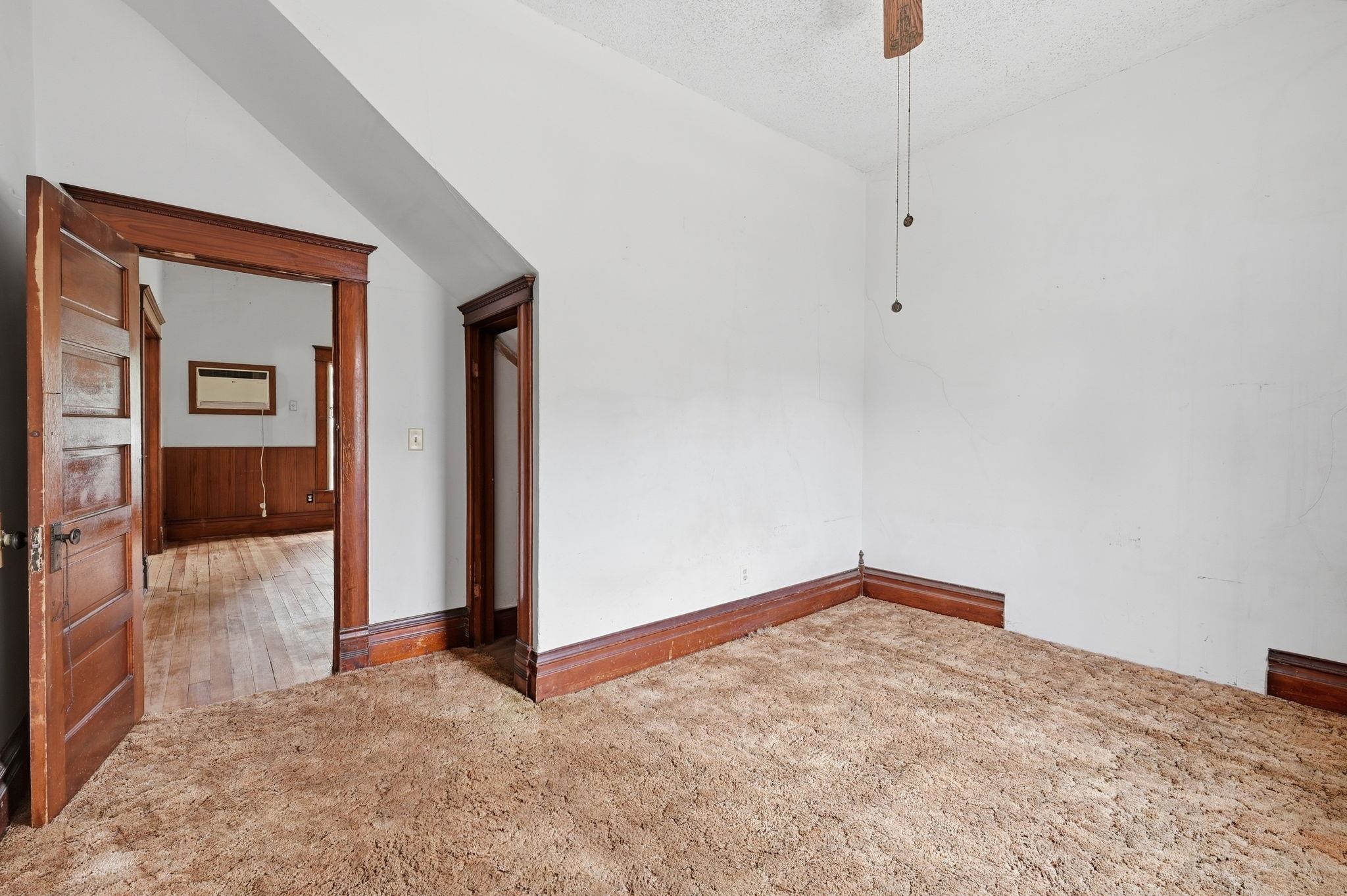 129 S Cranmer St Property Photo 20