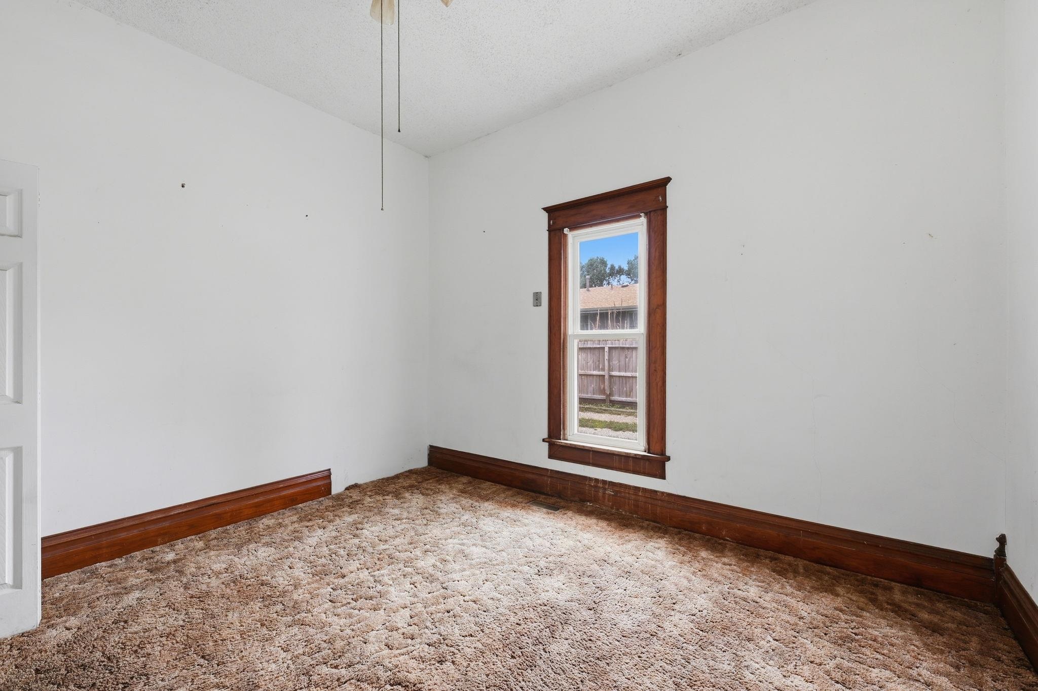 129 S Cranmer St Property Photo 22