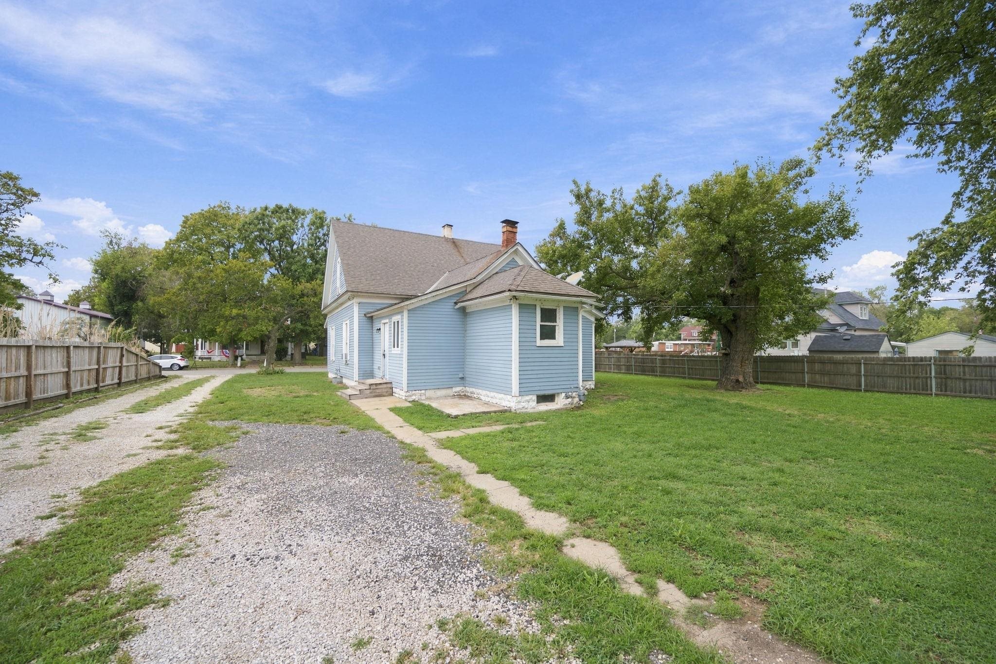 129 S Cranmer St Property Photo 30