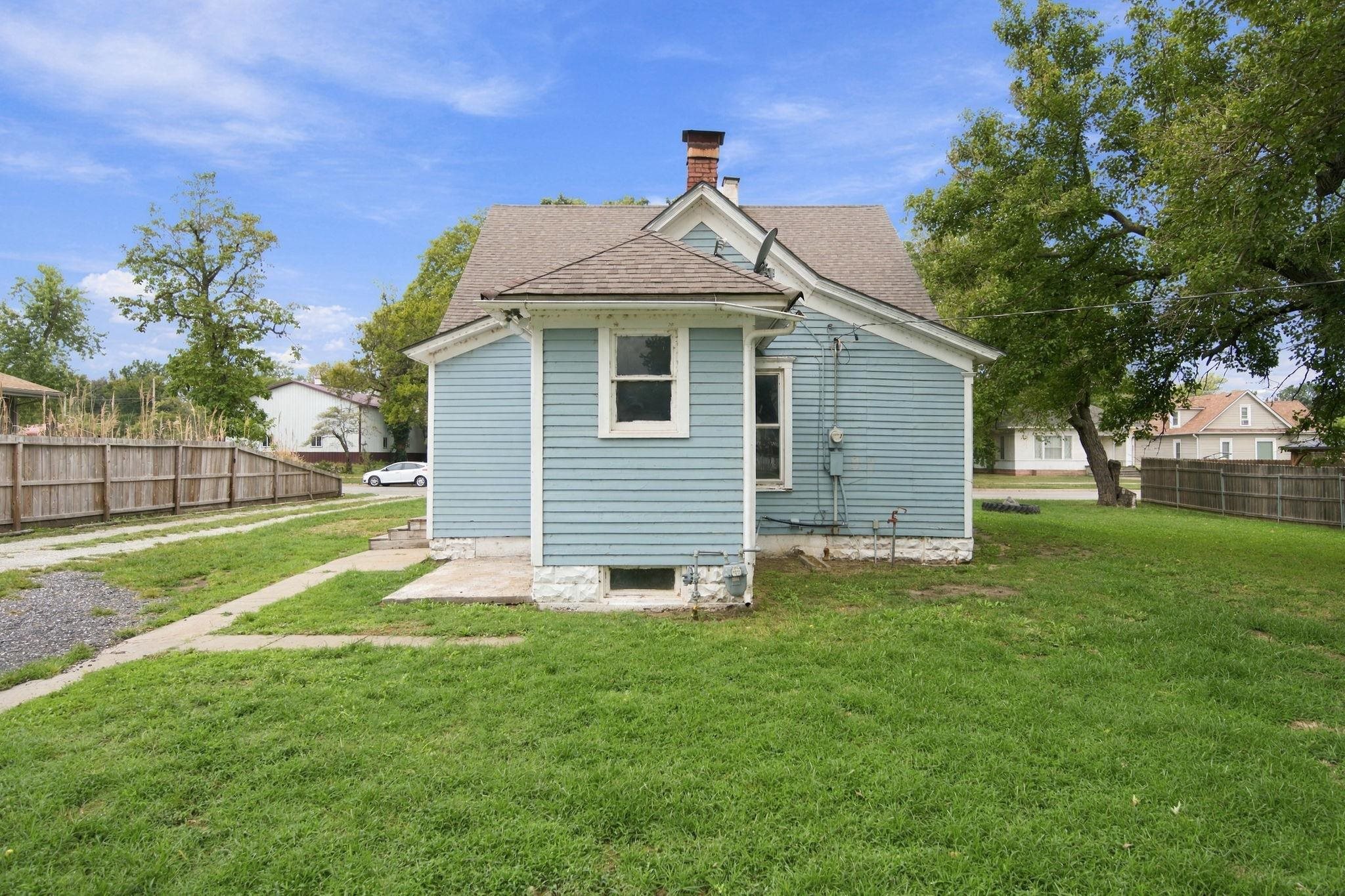 129 S Cranmer St Property Photo 32