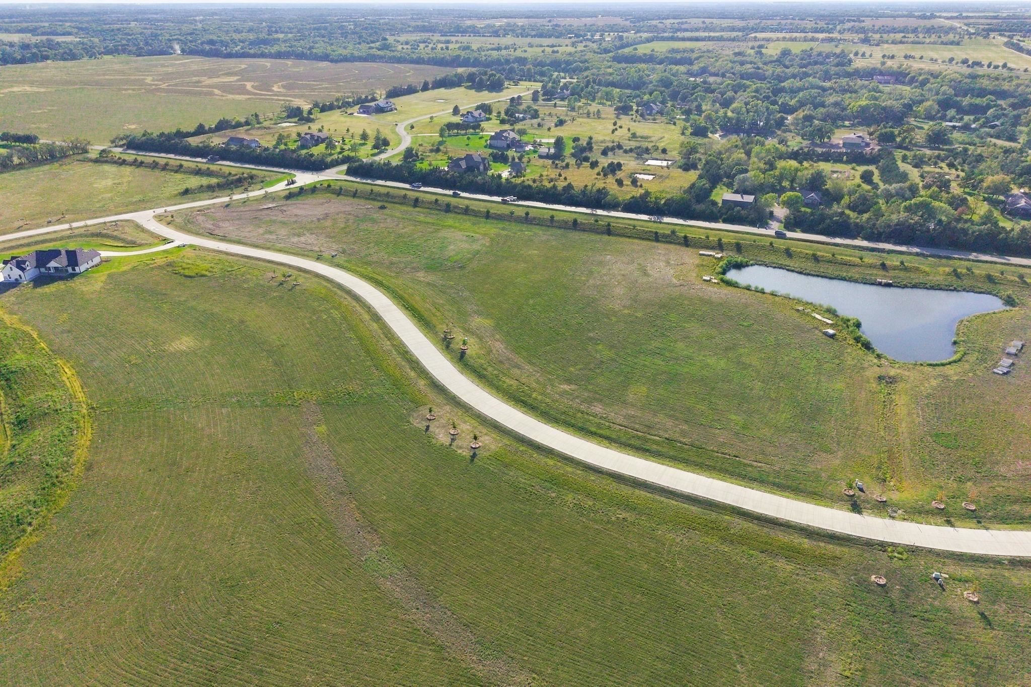 11400 E Mossy Oak Dr. Property Photo 6