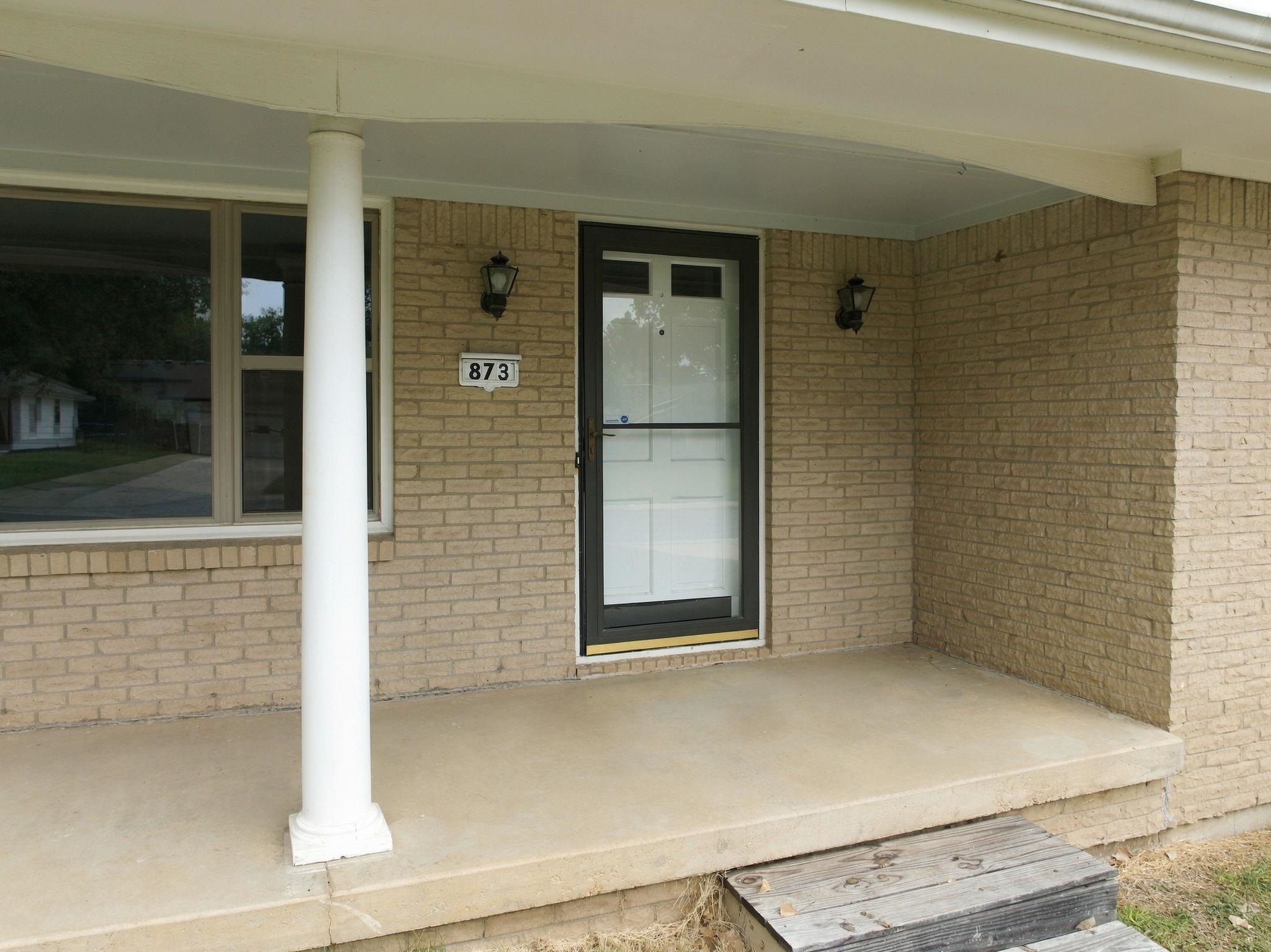 873 E Greenway Property Photo 3