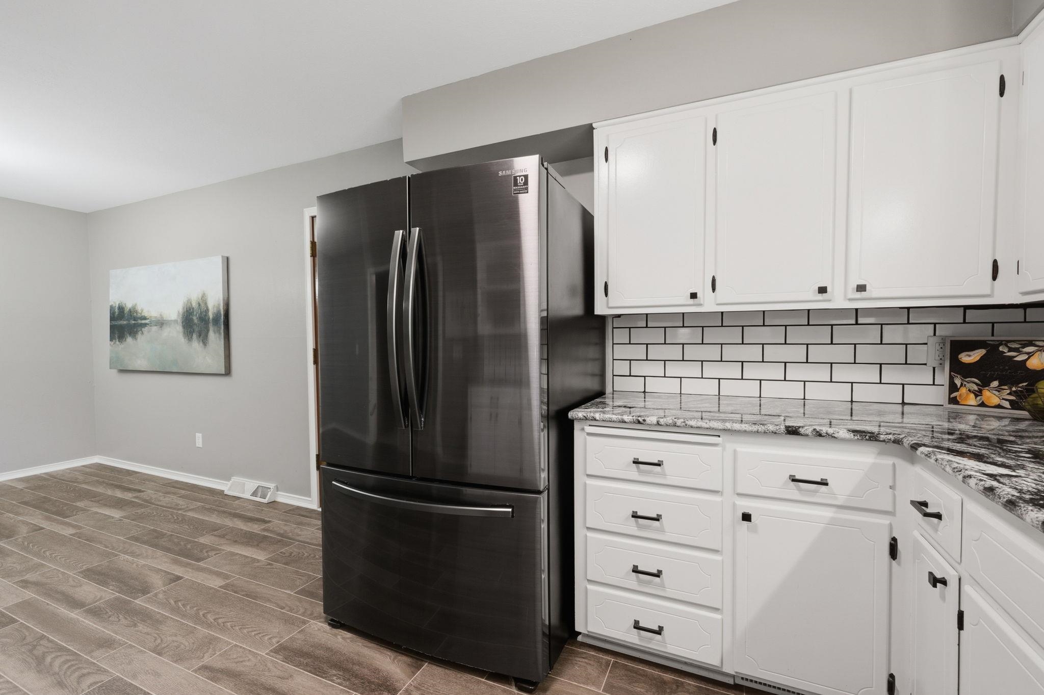 873 E Greenway Property Photo 10