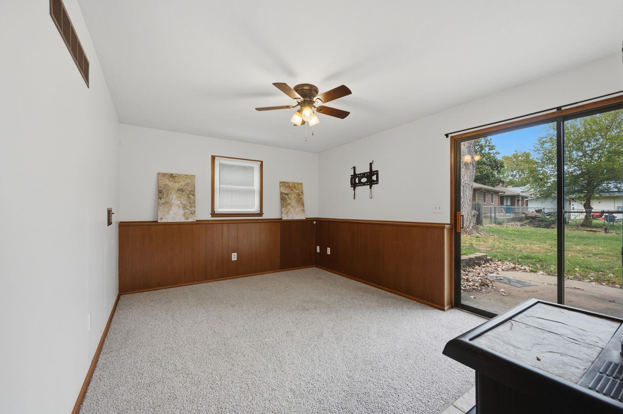 873 E Greenway Property Photo 21