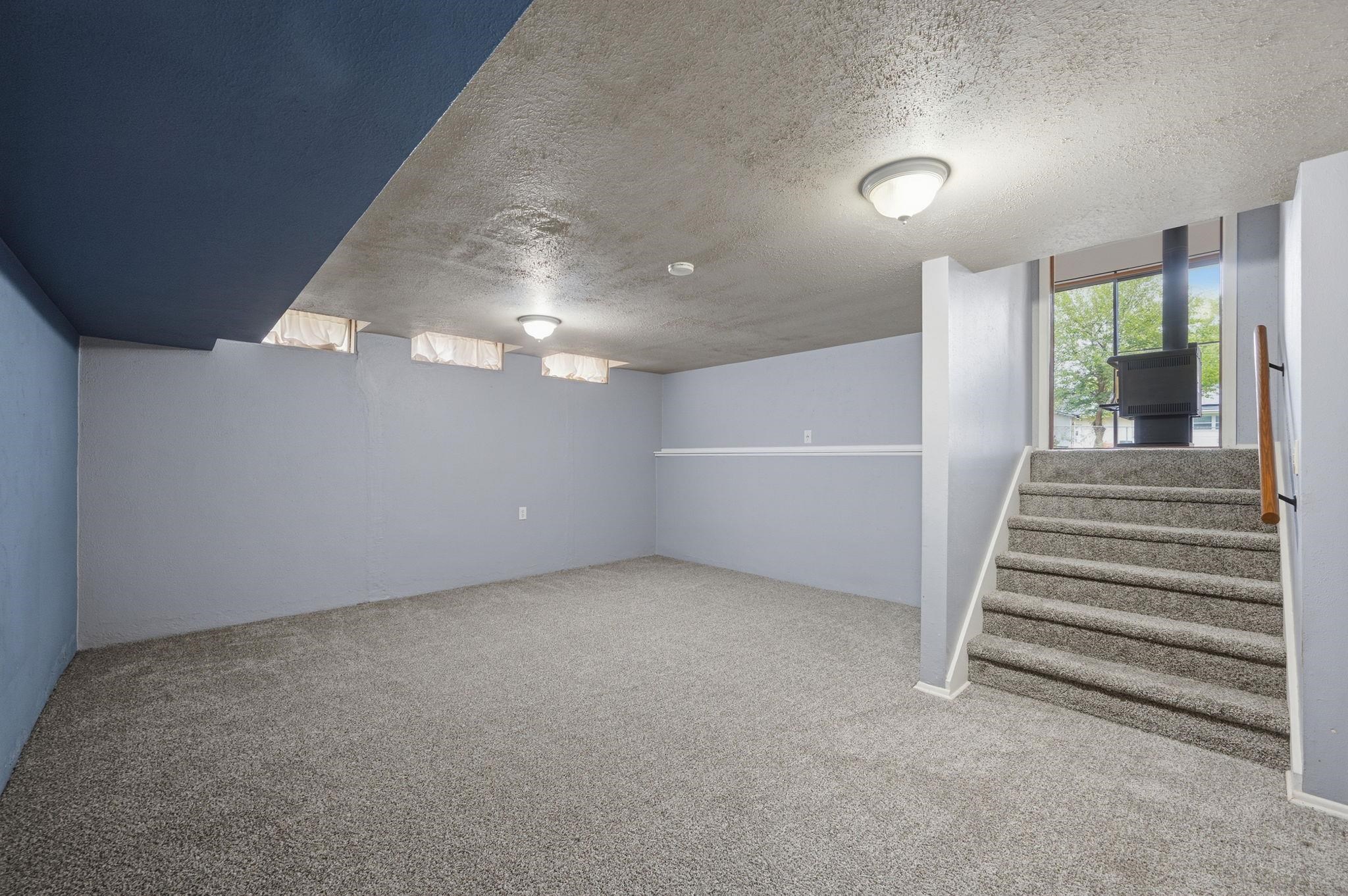 873 E Greenway Property Photo 25