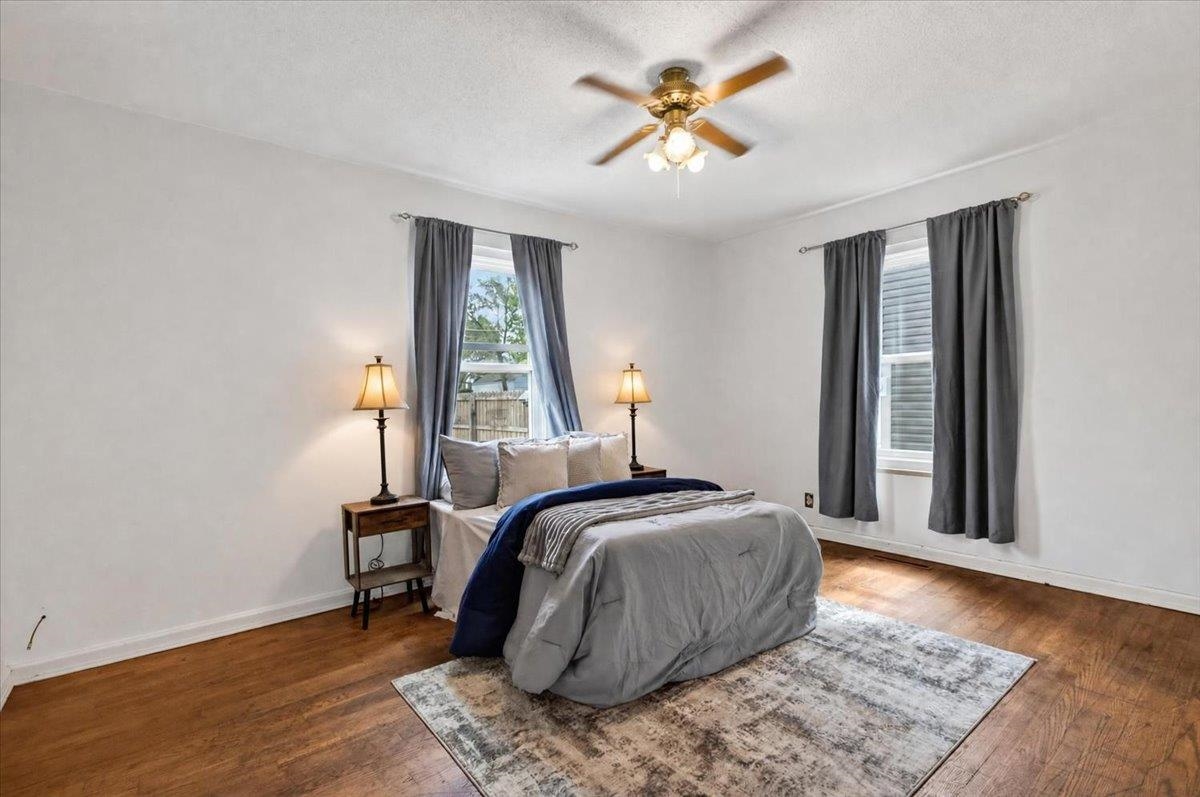 1322 N Henry Property Photo 6