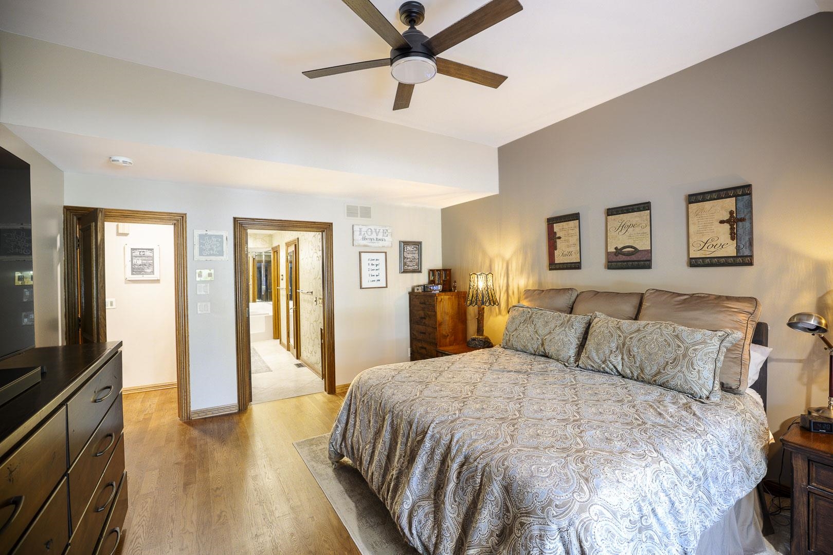 547 N Turnberry Cir. Property Photo 16