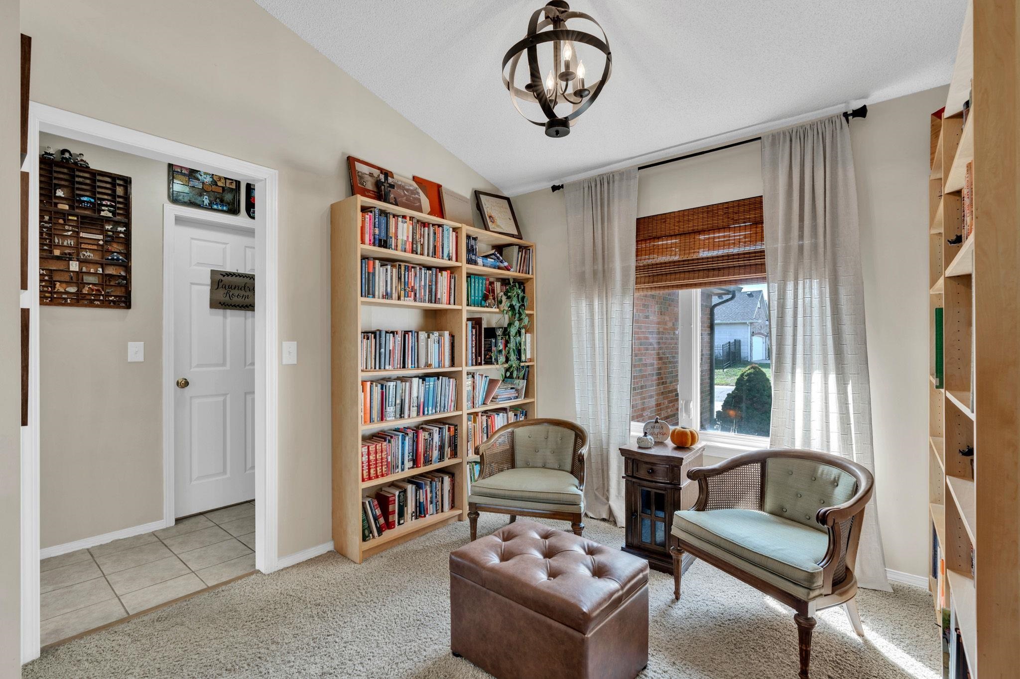 12214 E Lockmoor St Property Photo 16