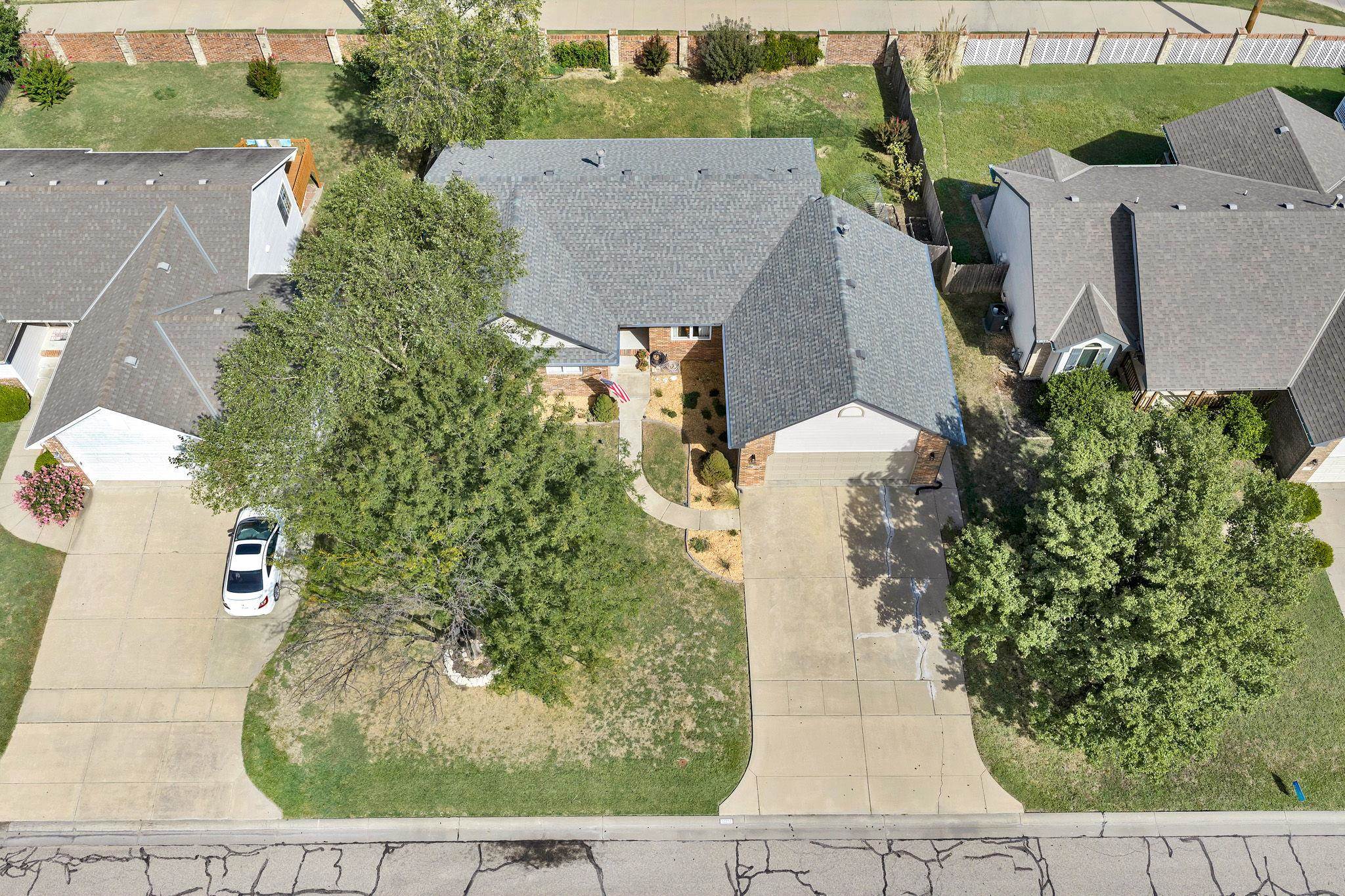 12214 E Lockmoor St Property Photo 31