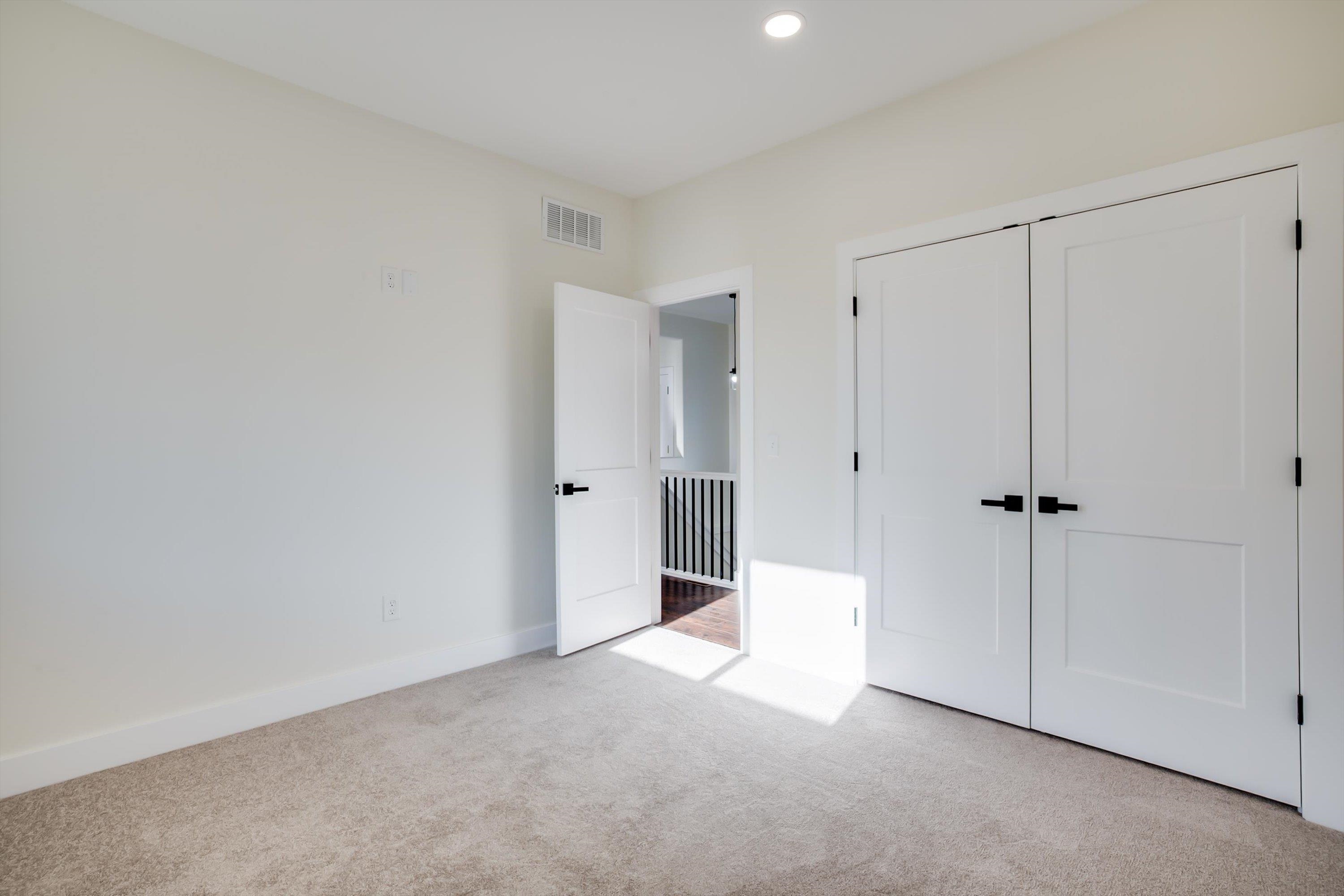 675 S Arbor Valley Way Property Photo 23