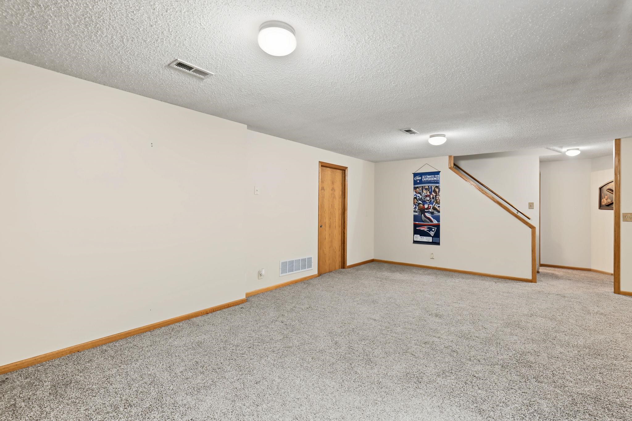 1334 N Coachhouse Property Photo 26