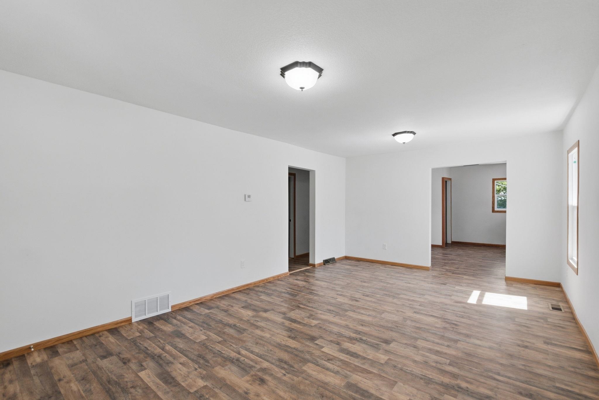 1546 S Waco Property Photo 4