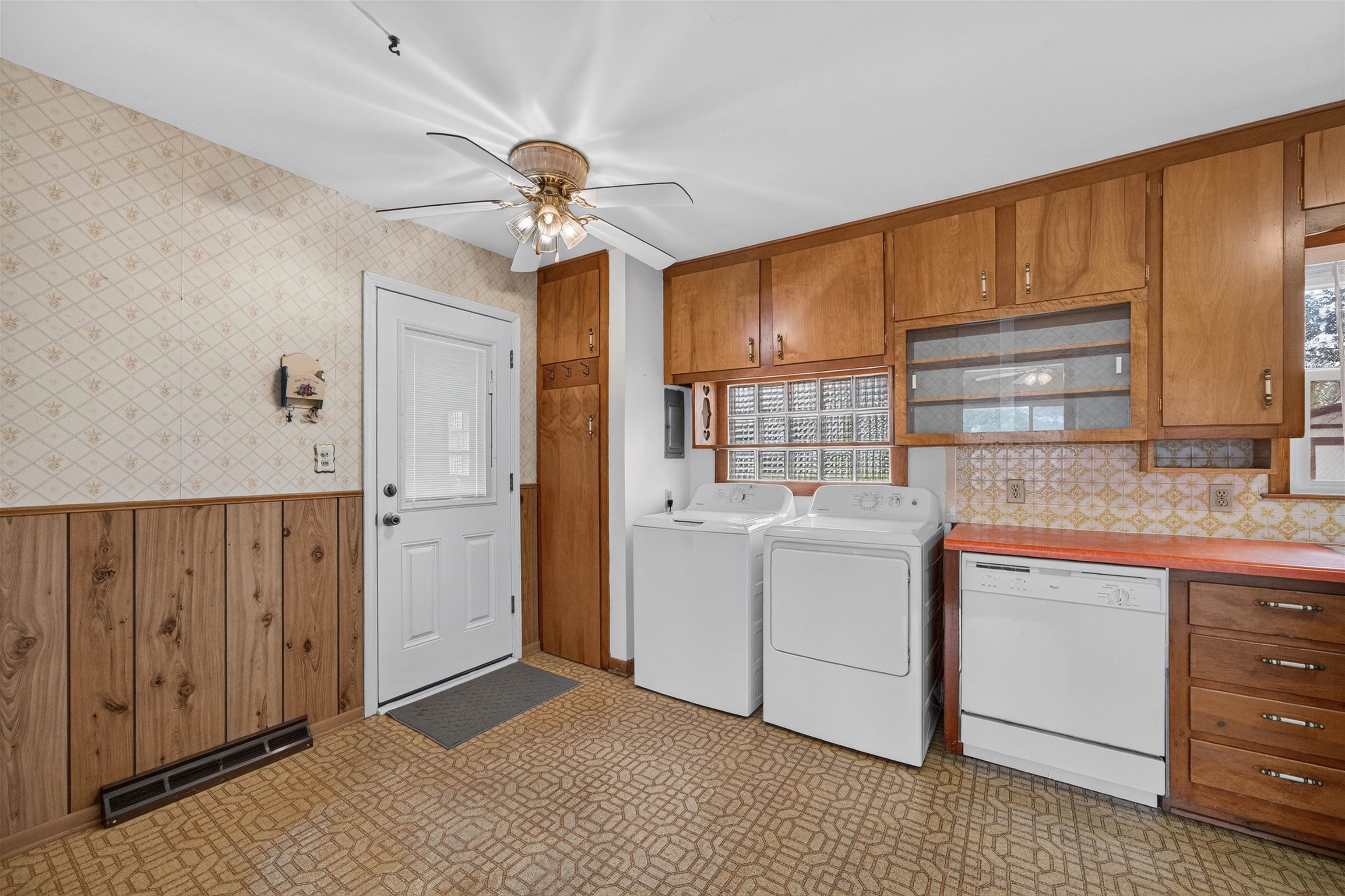 2328 W Casado St. Property Photo 13