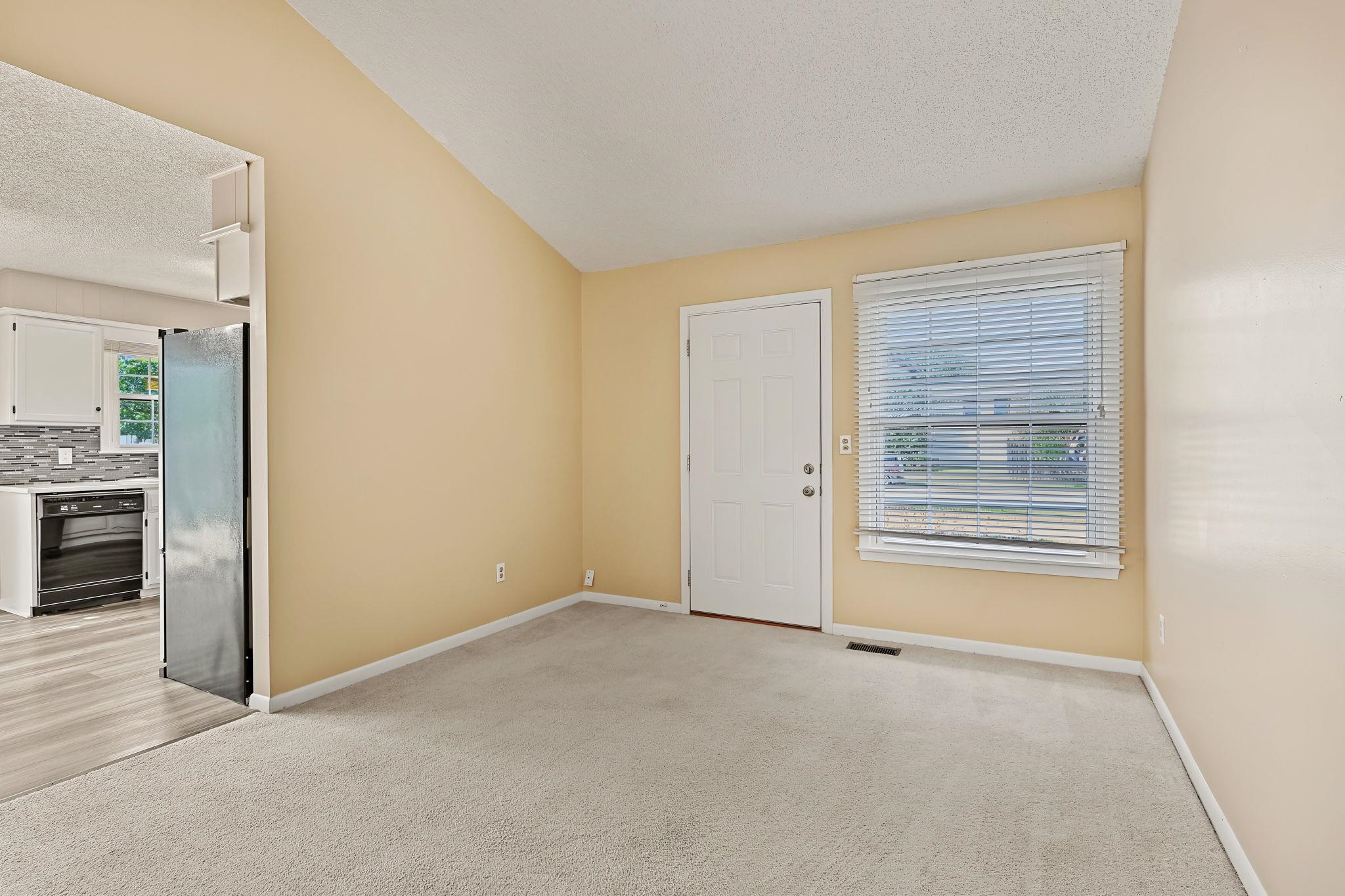 2472 S Capri Lane Property Photo 6