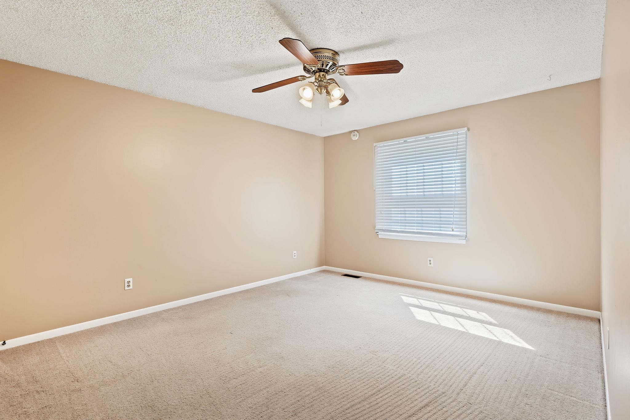 2472 S Capri Lane Property Photo 11