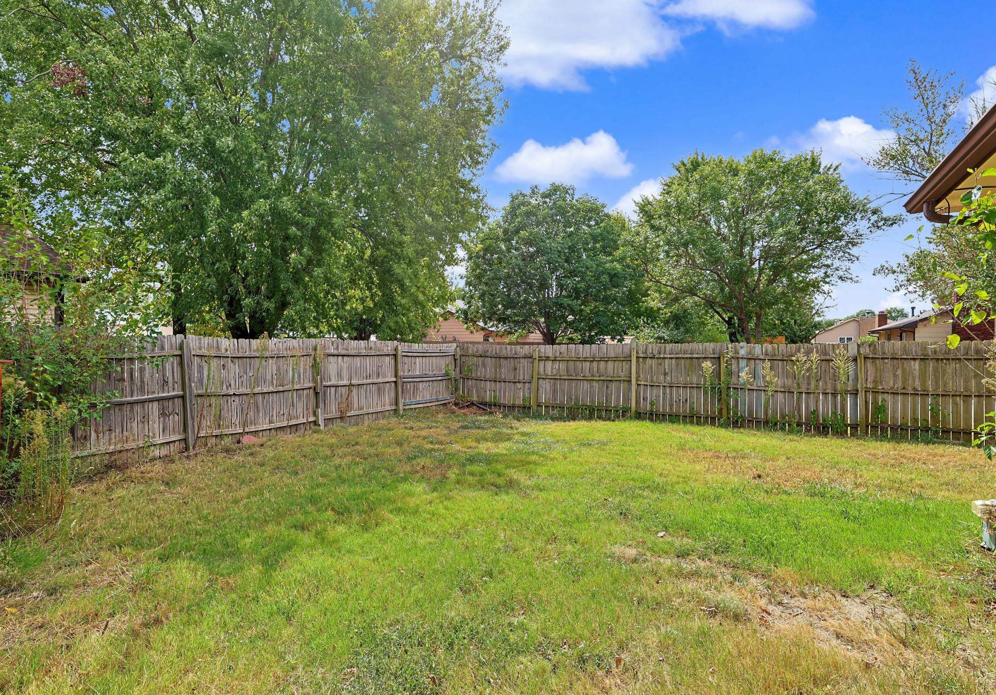 2472 S Capri Lane Property Photo 32