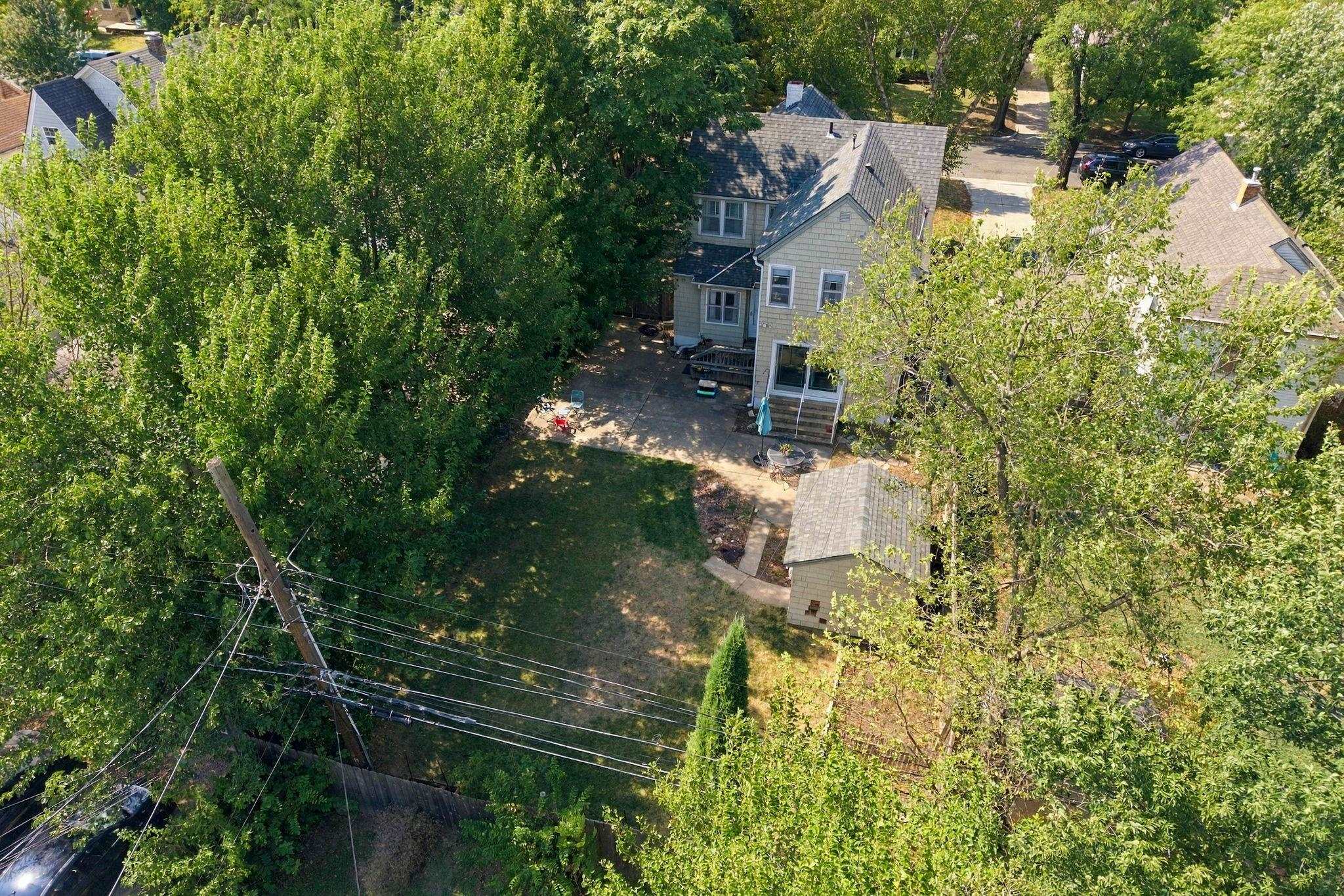 636 N Crestway St Property Photo 24