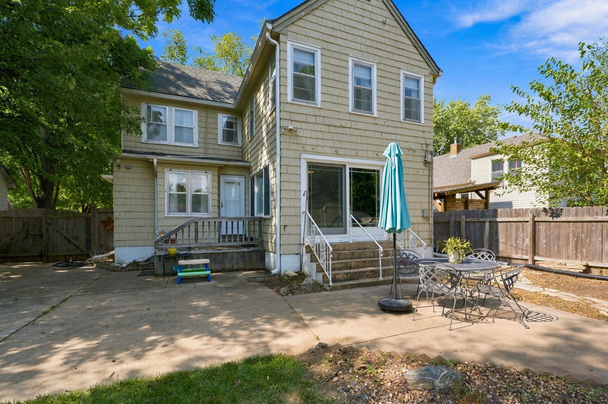 636 N Crestway St Property Photo 30